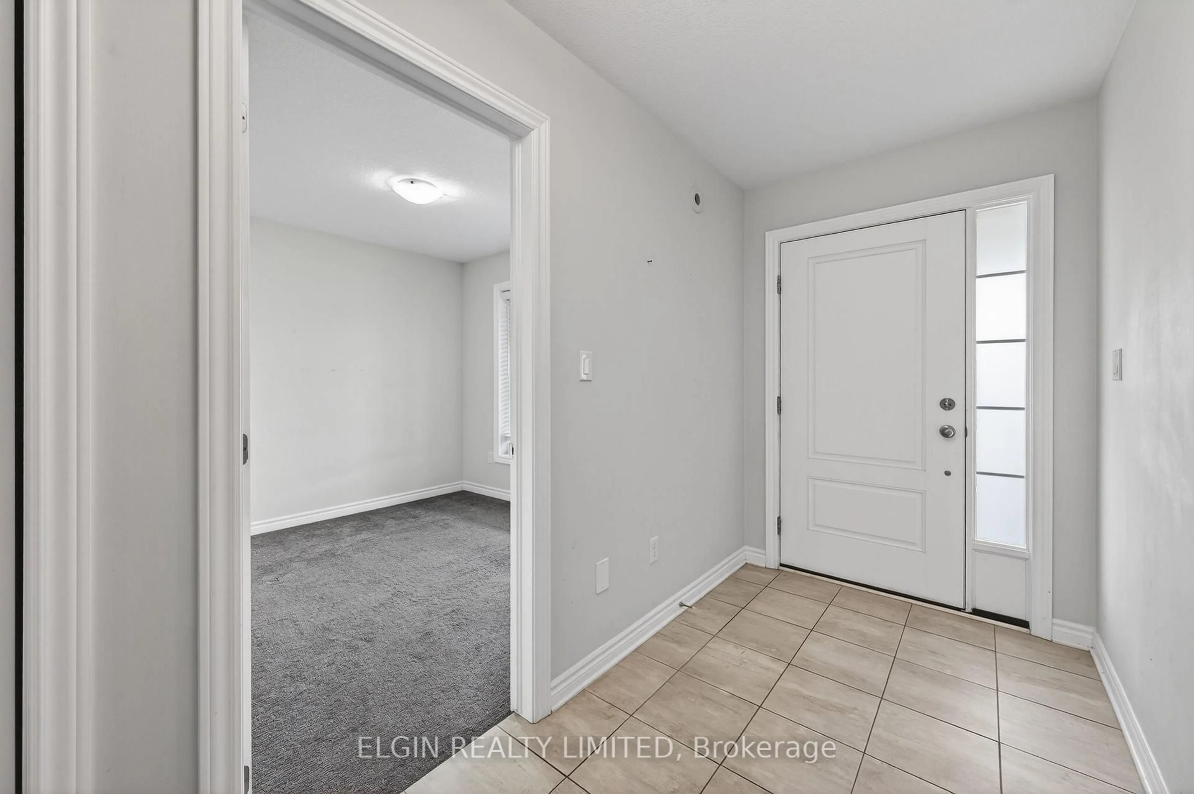 Indoor entryway for 92 Renaissance Dr, St. Thomas Ontario N5R 0K1