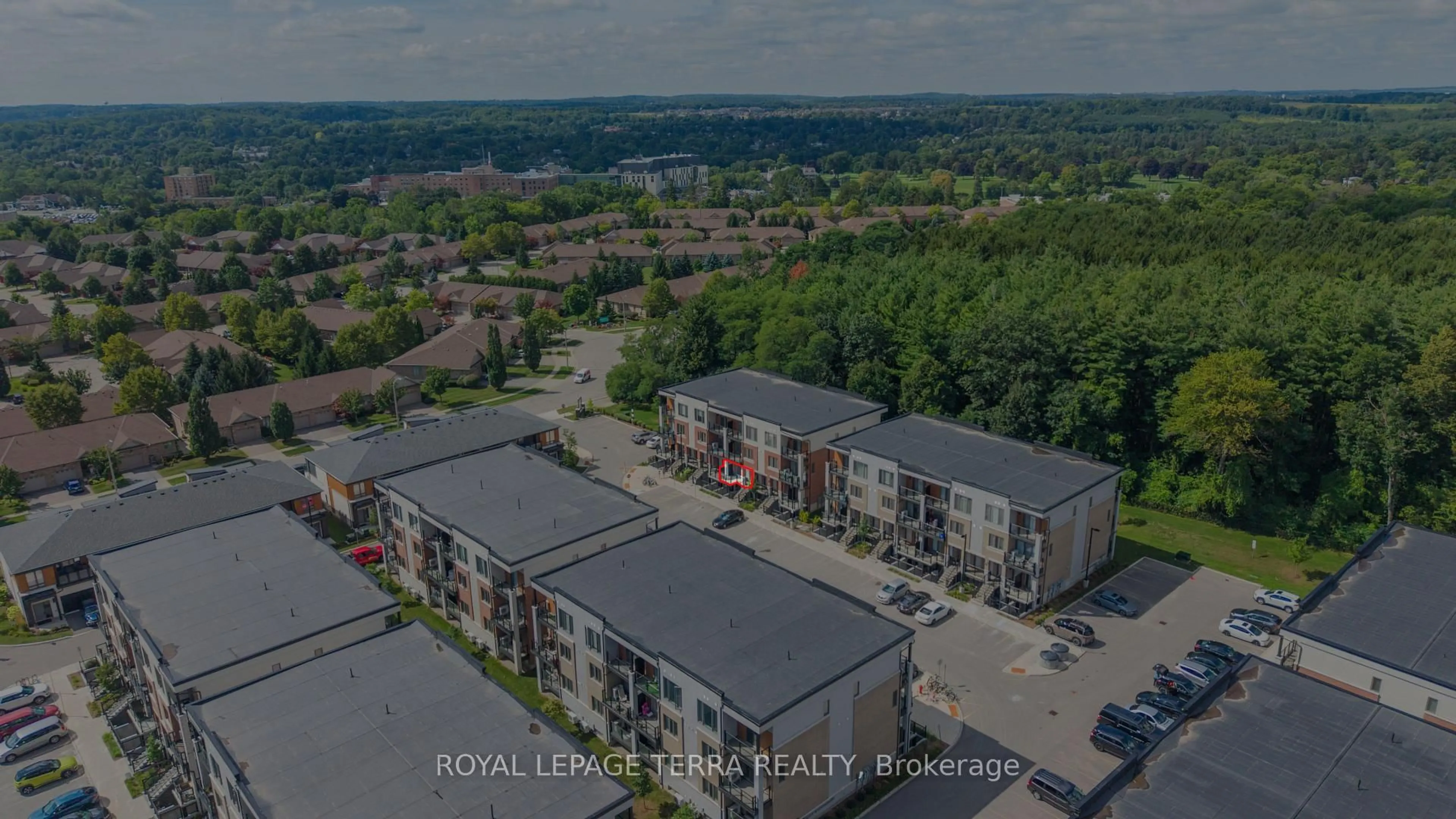 A pic from outside/outdoor area/front of a property/back of a property/a pic from drone, unknown for 25 Isherwood Ave #56, Cambridge Ontario N1R 0E2