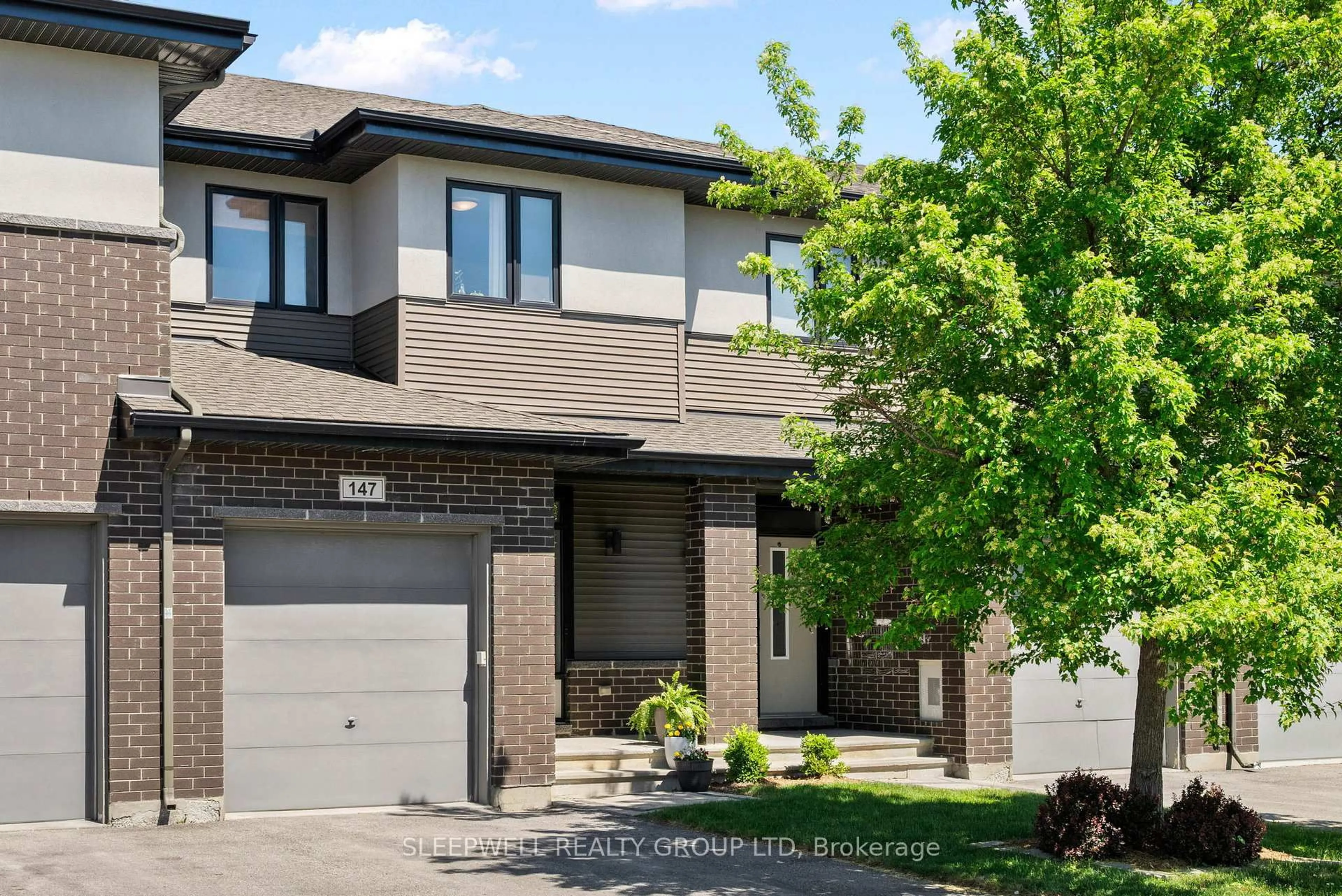 Home with brick exterior material, street for 147 Westphalian Ave, Ottawa Ontario K2V 0A3