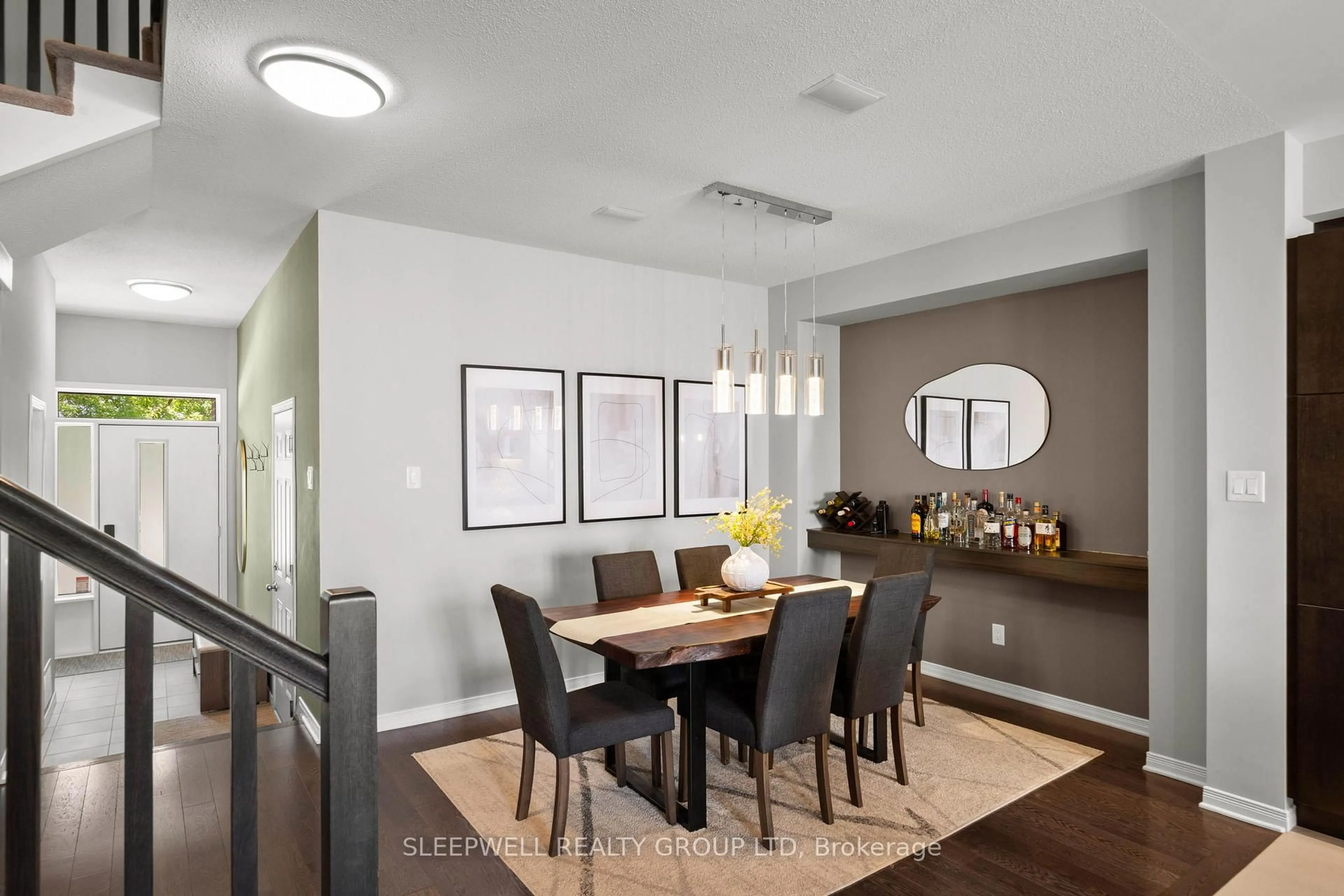 Dining room, unknown for 147 Westphalian Ave, Ottawa Ontario K2V 0A3