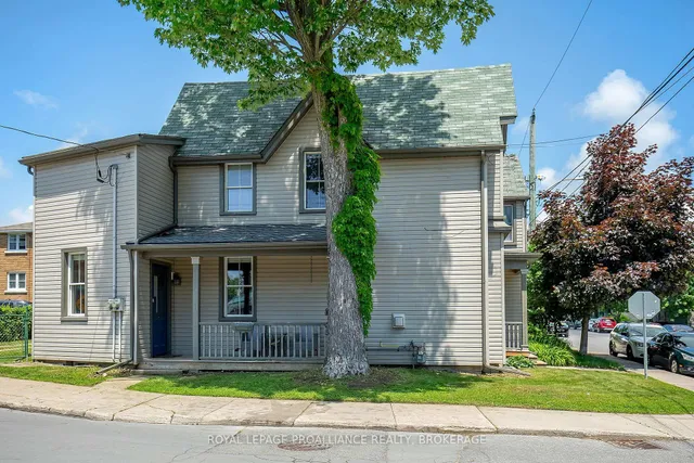 300 Sydenham St, Kingston 2