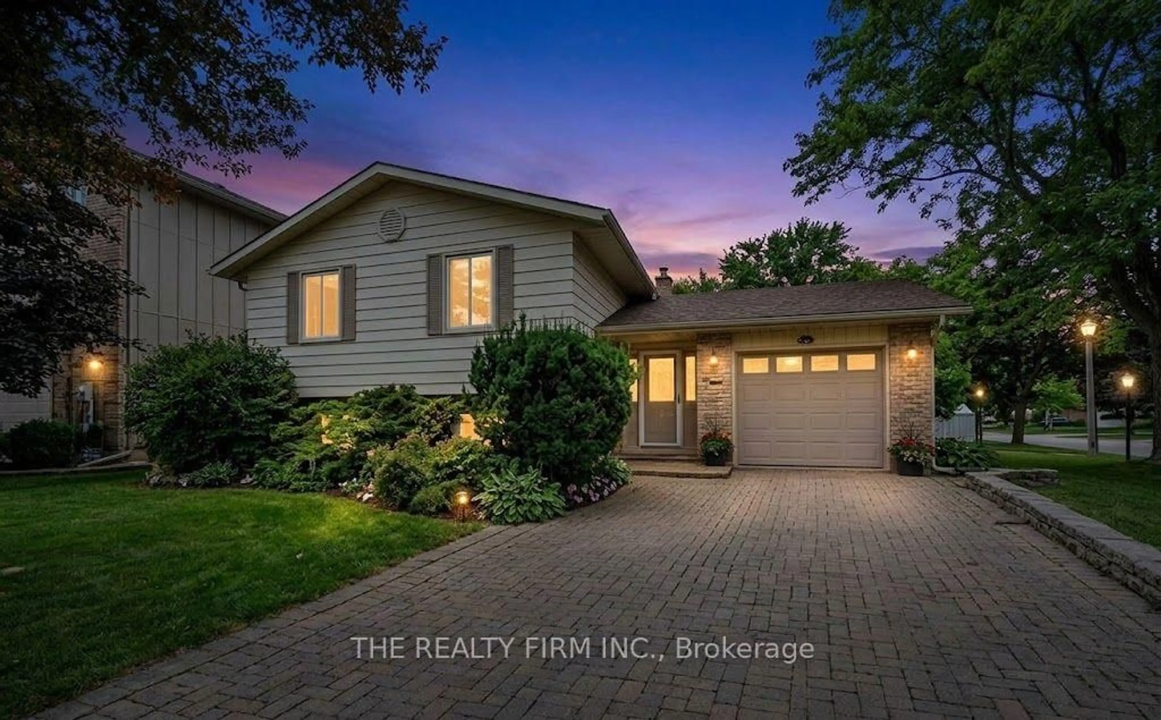 Unknown for 4084 Bluepoint Dr, Plympton-Wyoming Ontario N0N 1J6