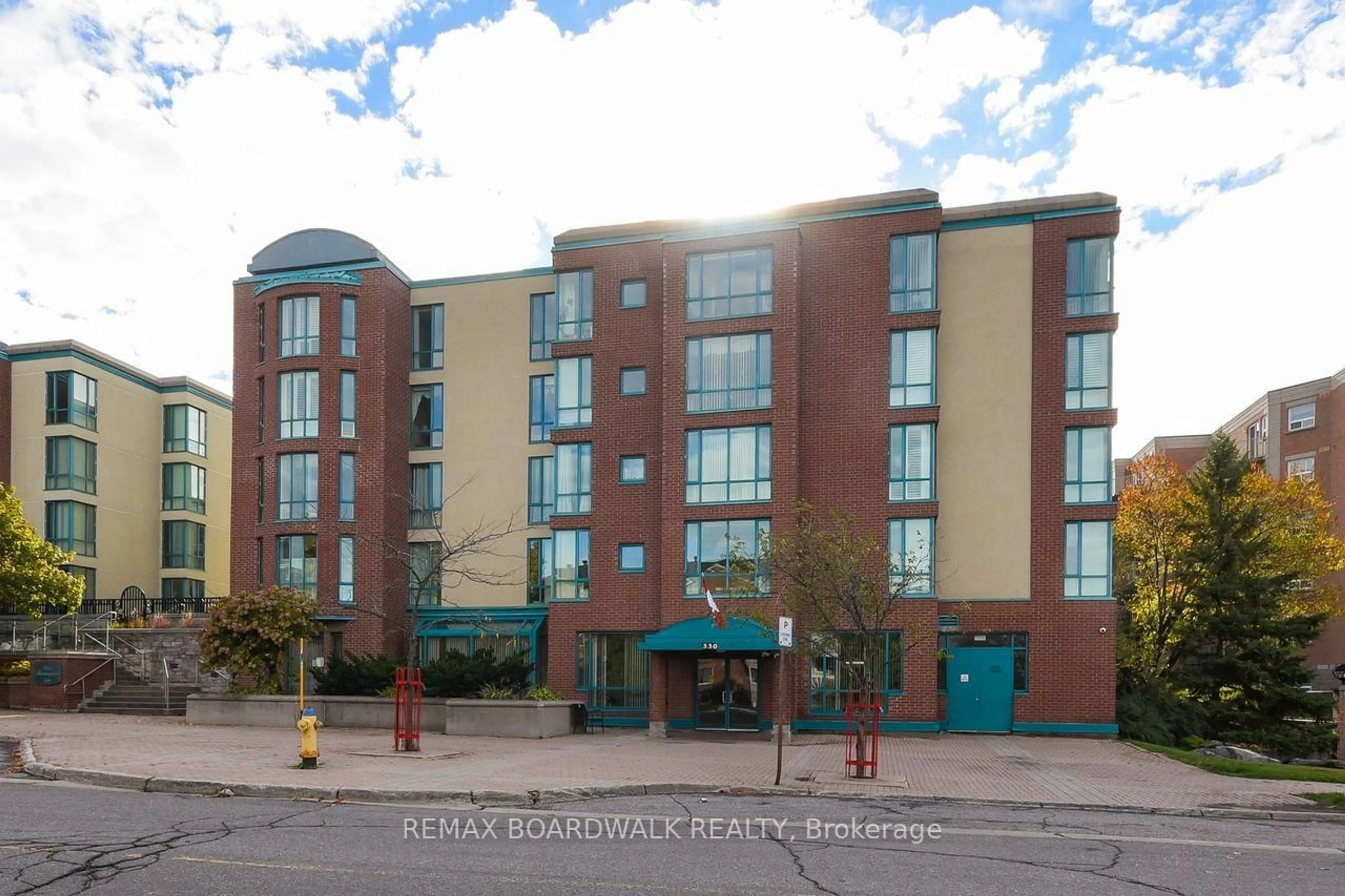 Unknown for 330 Centrum Blvd #206, Ottawa Ontario K1E 3W2