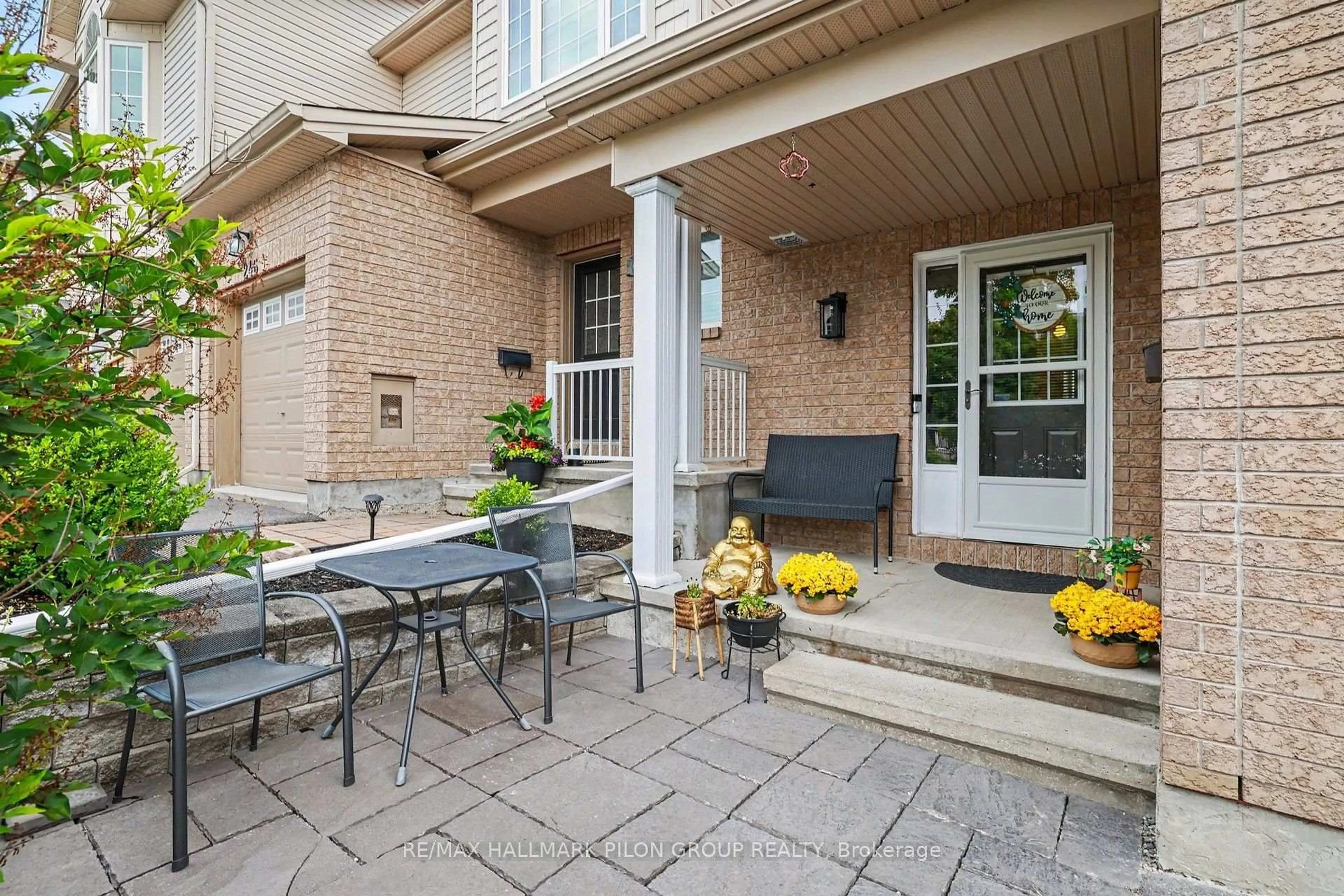 Patio, street for 244 Rolling Meadow Cres, Ottawa Ontario K1W 0A8