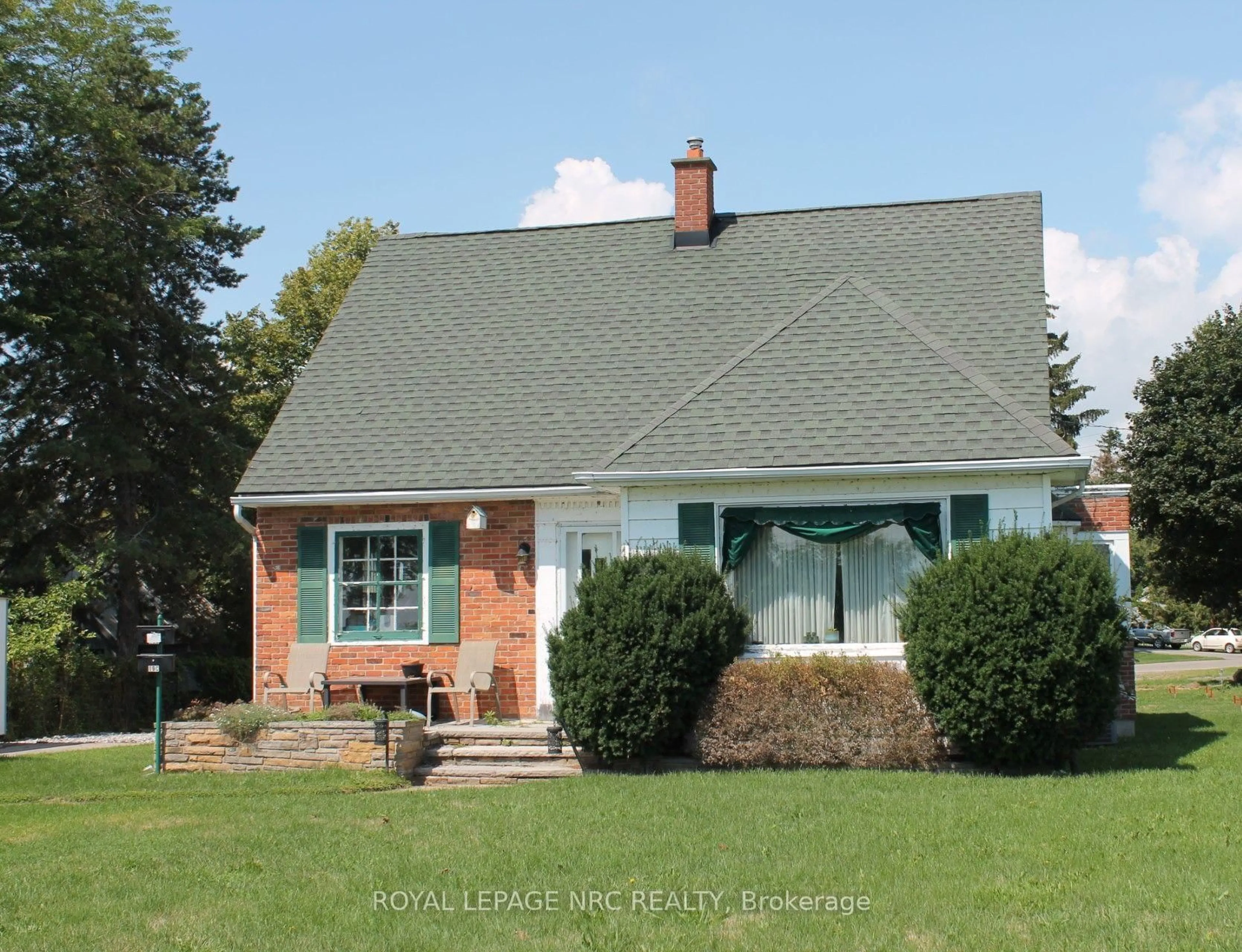 Home with brick exterior material, street for 19 Lakeshore Rd, Port Colborne Ontario L3K 2S2