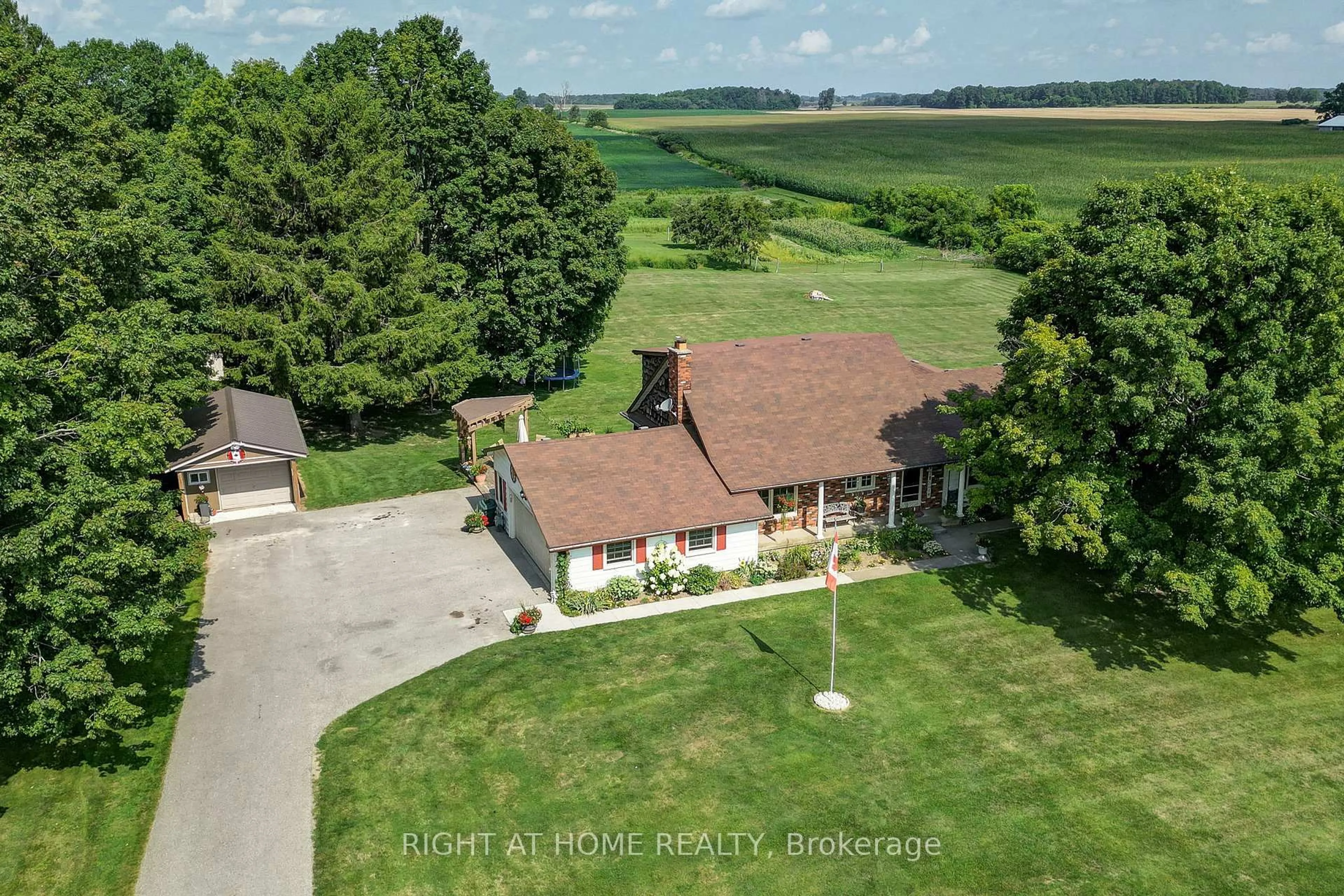 A pic from outside/outdoor area/front of a property/back of a property/a pic from drone, unknown for 35868 Fingal Line, Southwold Ontario N5P 3S5