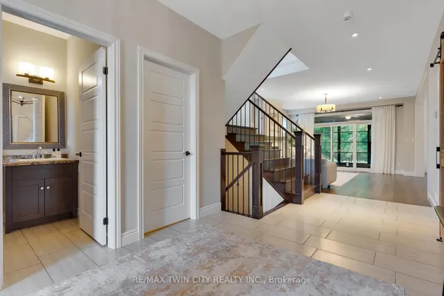 269 Carriage Way, Waterloo 5