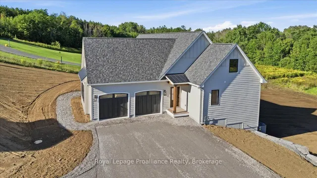 1567 Clearview Rd, Belleville 3