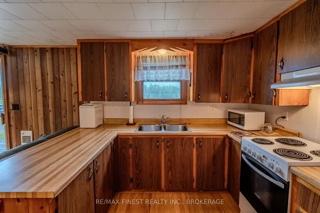 1177 Mountain Rd, Plevna 5