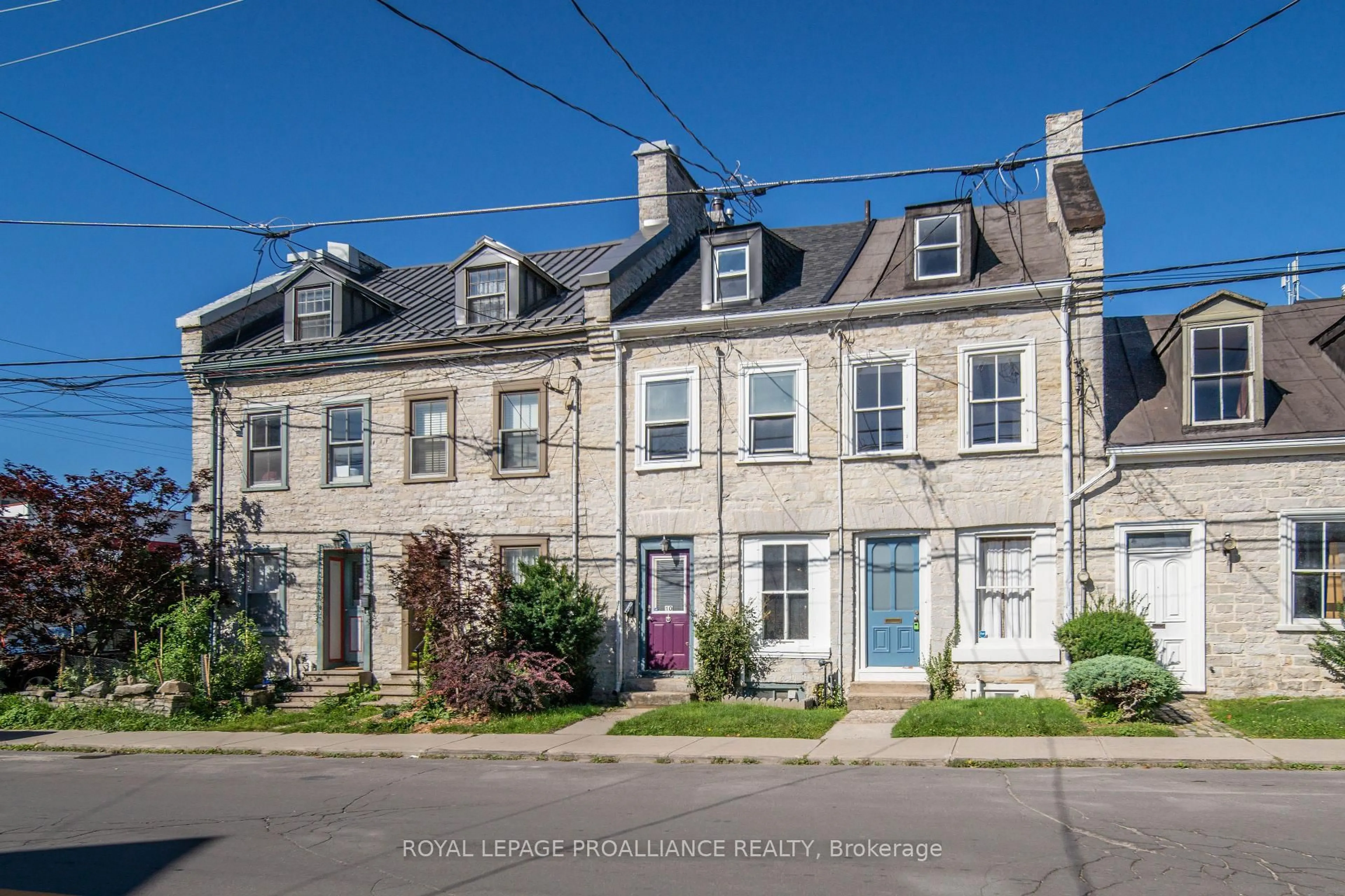 Unknown for 10 Rideau St, Kingston Ontario K7K 2Z6