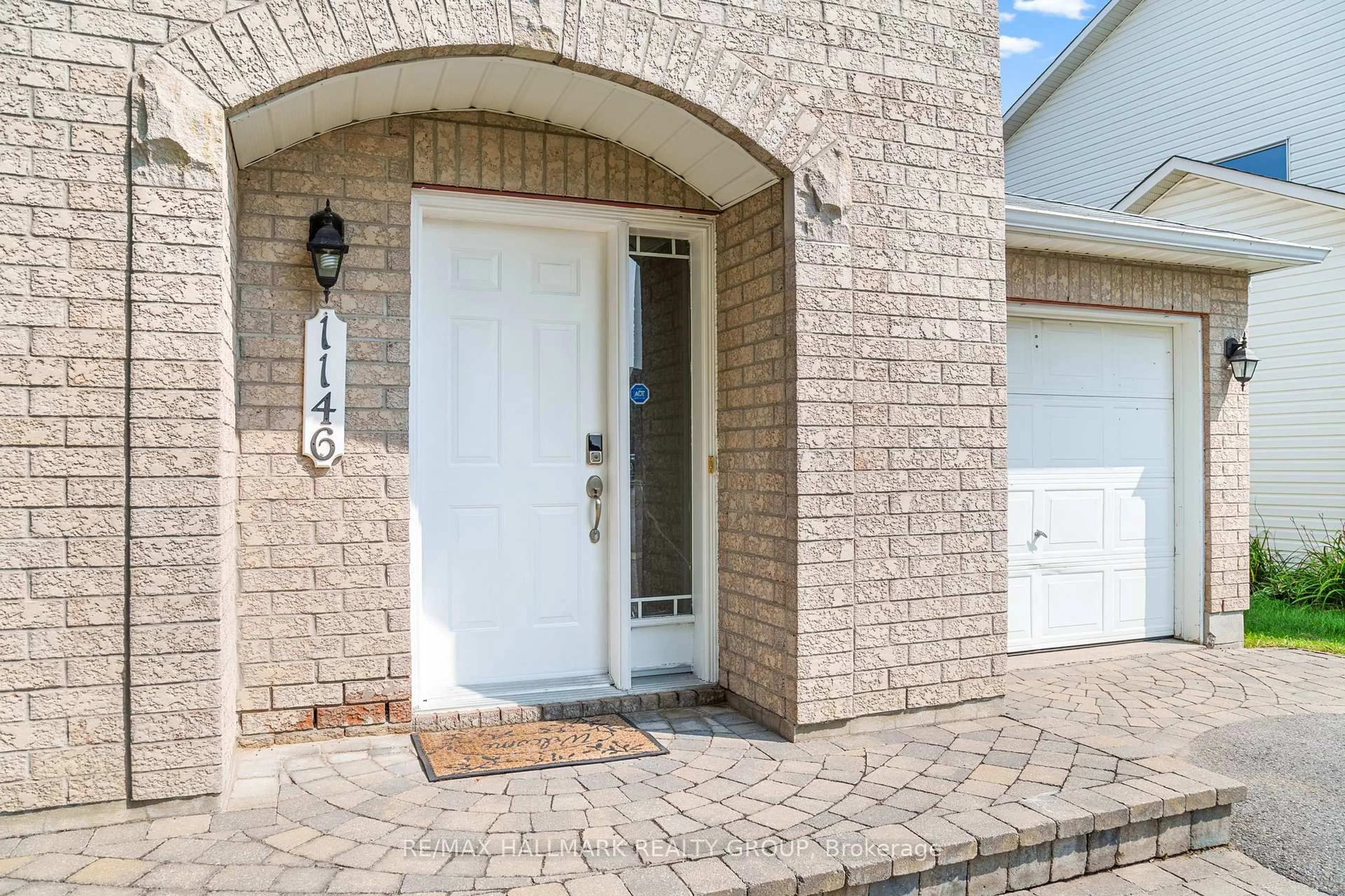 Unknown for 1146 Halton Terr, Ottawa Ontario K2W 1G9