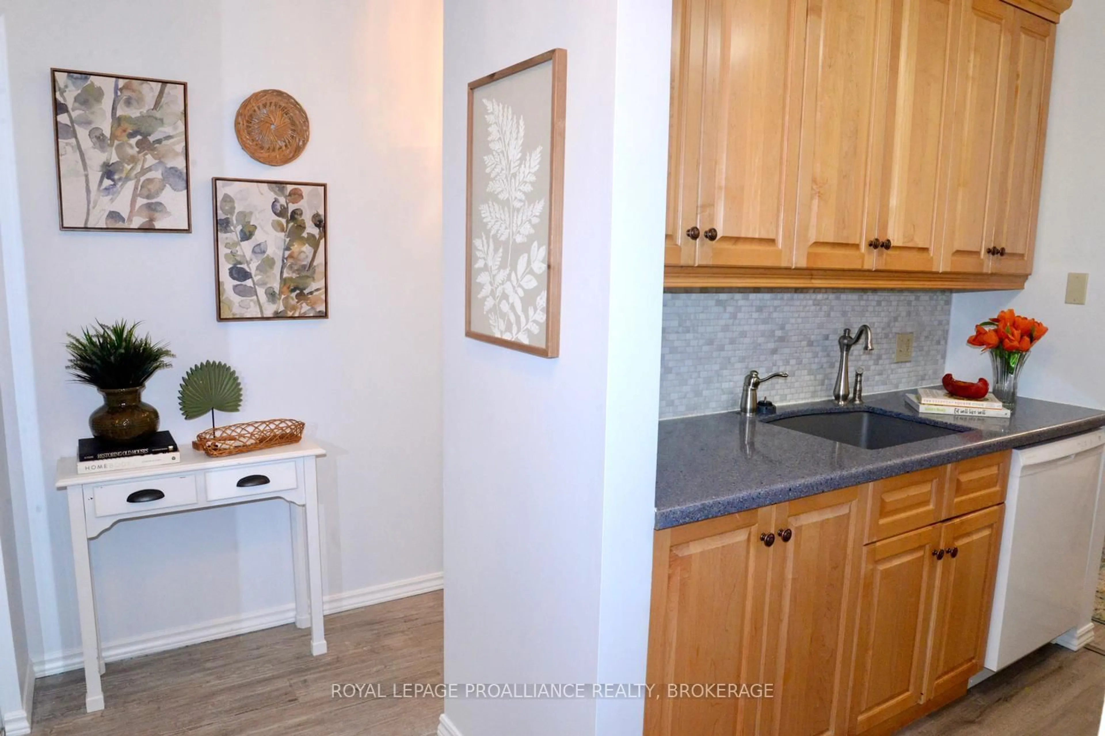 Standard kitchen, unknown for 540 Talbot Pl #205, Gananoque Ontario K7G 3C6