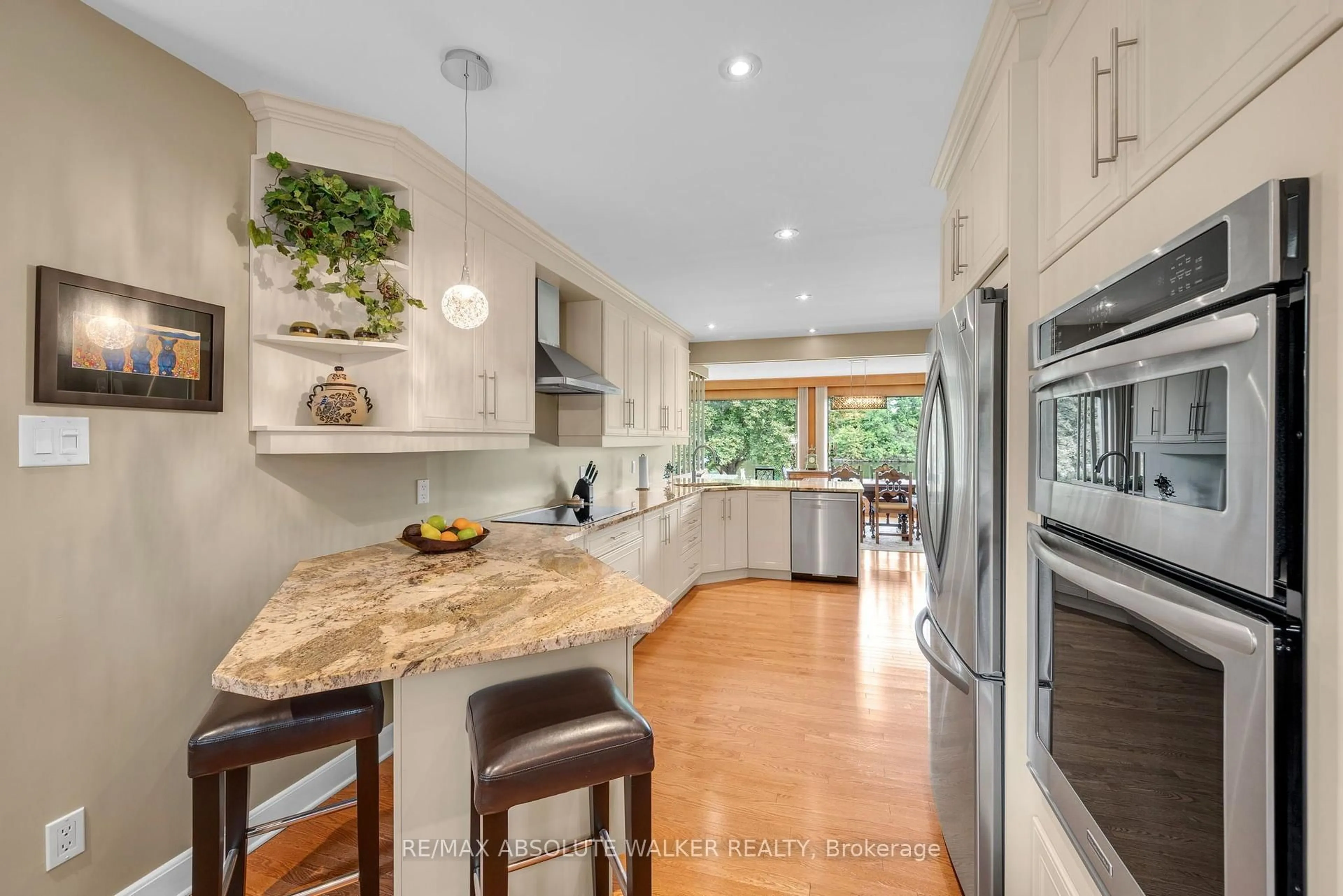 Open concept kitchen, ceramic/tile floor for 3657 Revelstoke Dr, Ottawa Ontario K1V 7C2