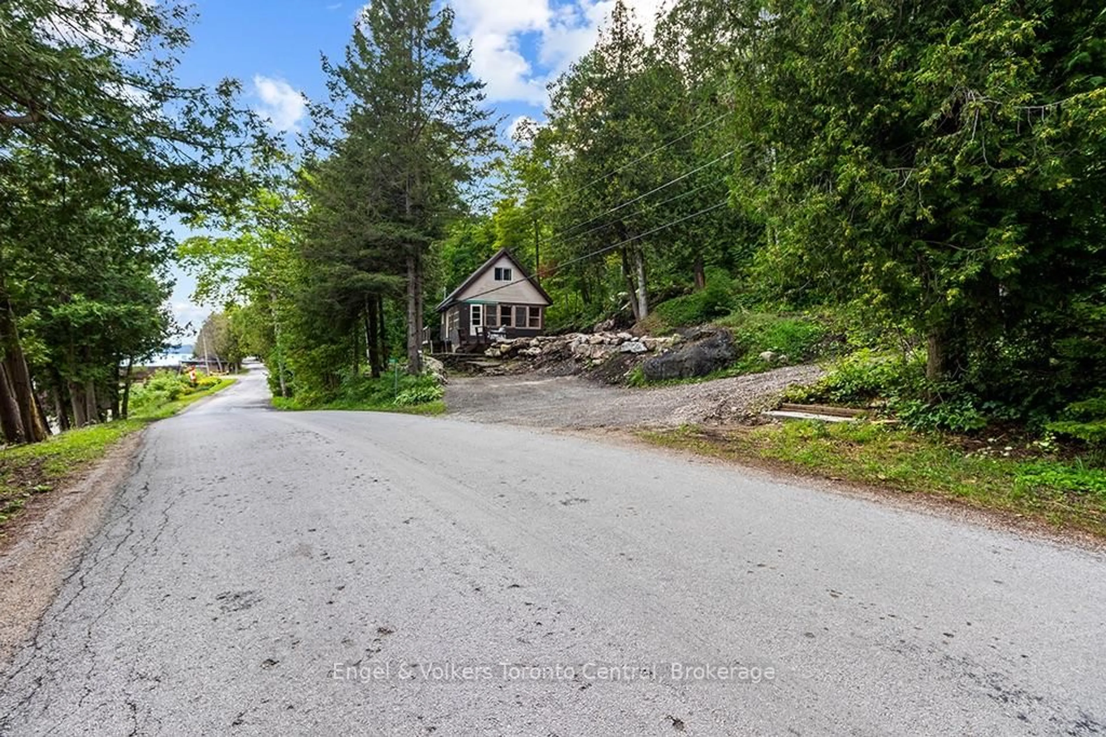Unknown for 165 Mallory Beach Rd, South Bruce Peninsula Ontario N0H 2T0