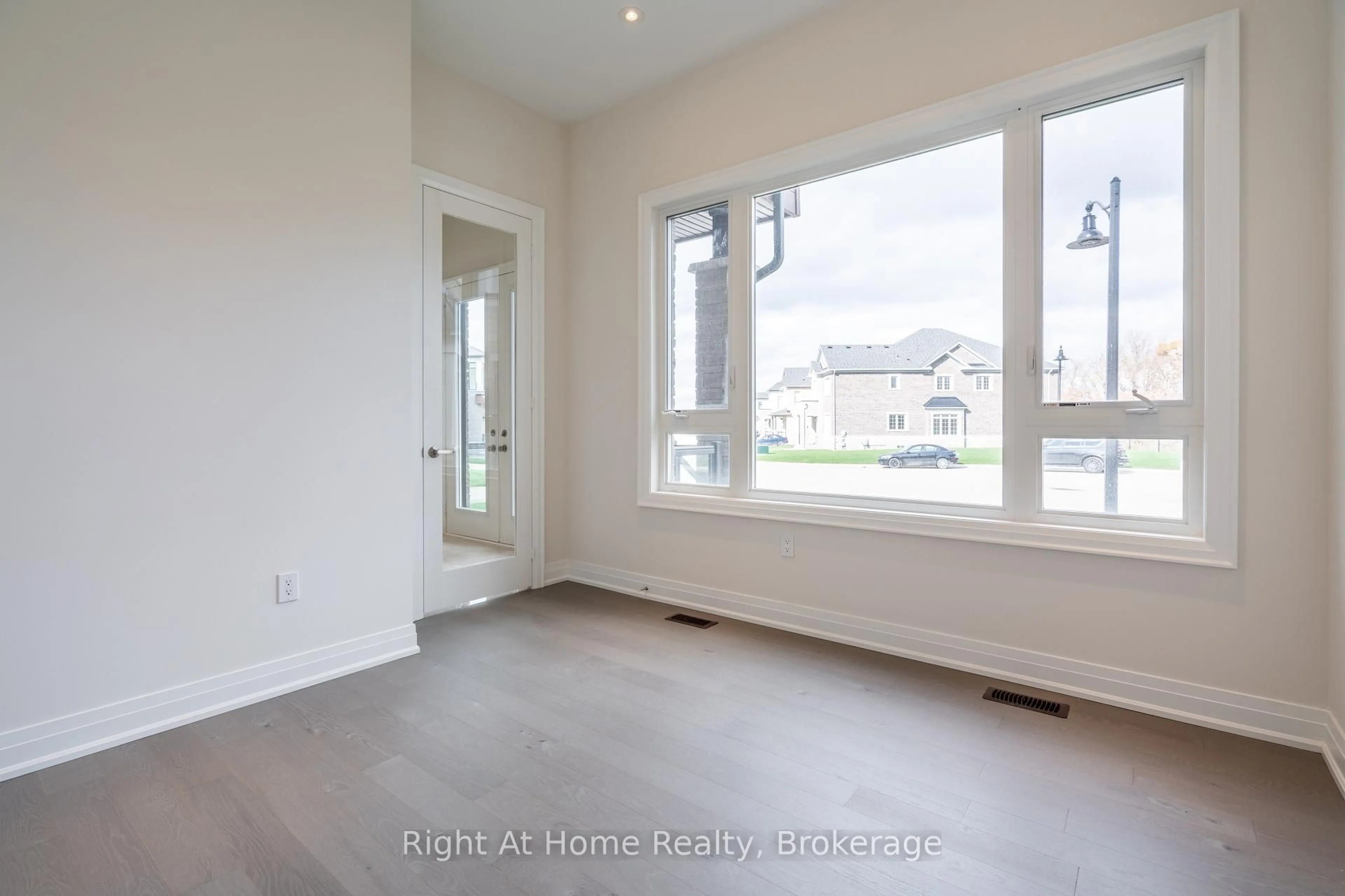 Unknown for 94 Smokey Hollow Pl, Hamilton Ontario L0R 2H1
