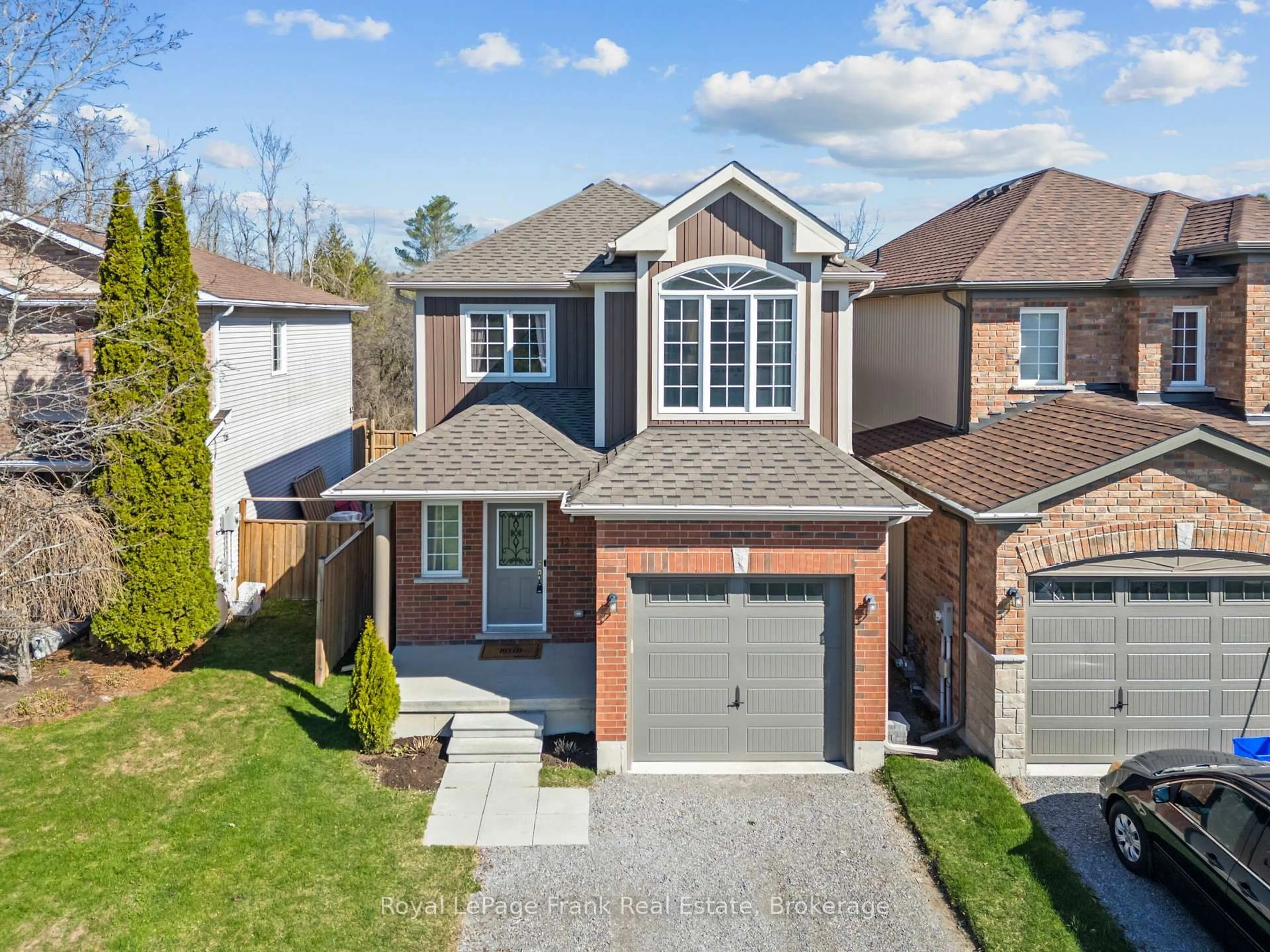 A pic from outside/outdoor area/front of a property/back of a property/a pic from drone, street for 12 Coldbrook Dr, Cavan Monaghan Ontario L0A 1G0