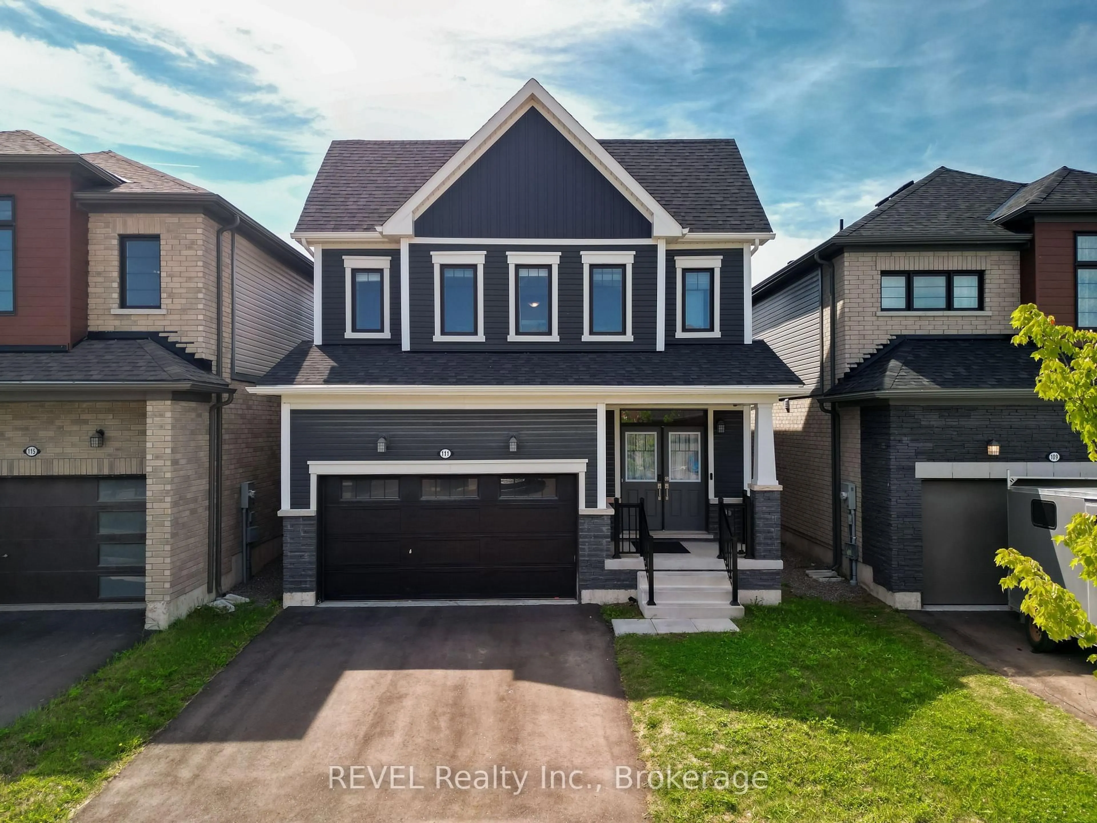 Home with brick exterior material, street for 111 Sunflower Cres, Thorold Ontario L3B 0L1