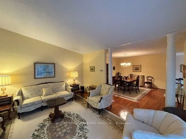 60 Fiddlers Green Rd #40, London North 3
