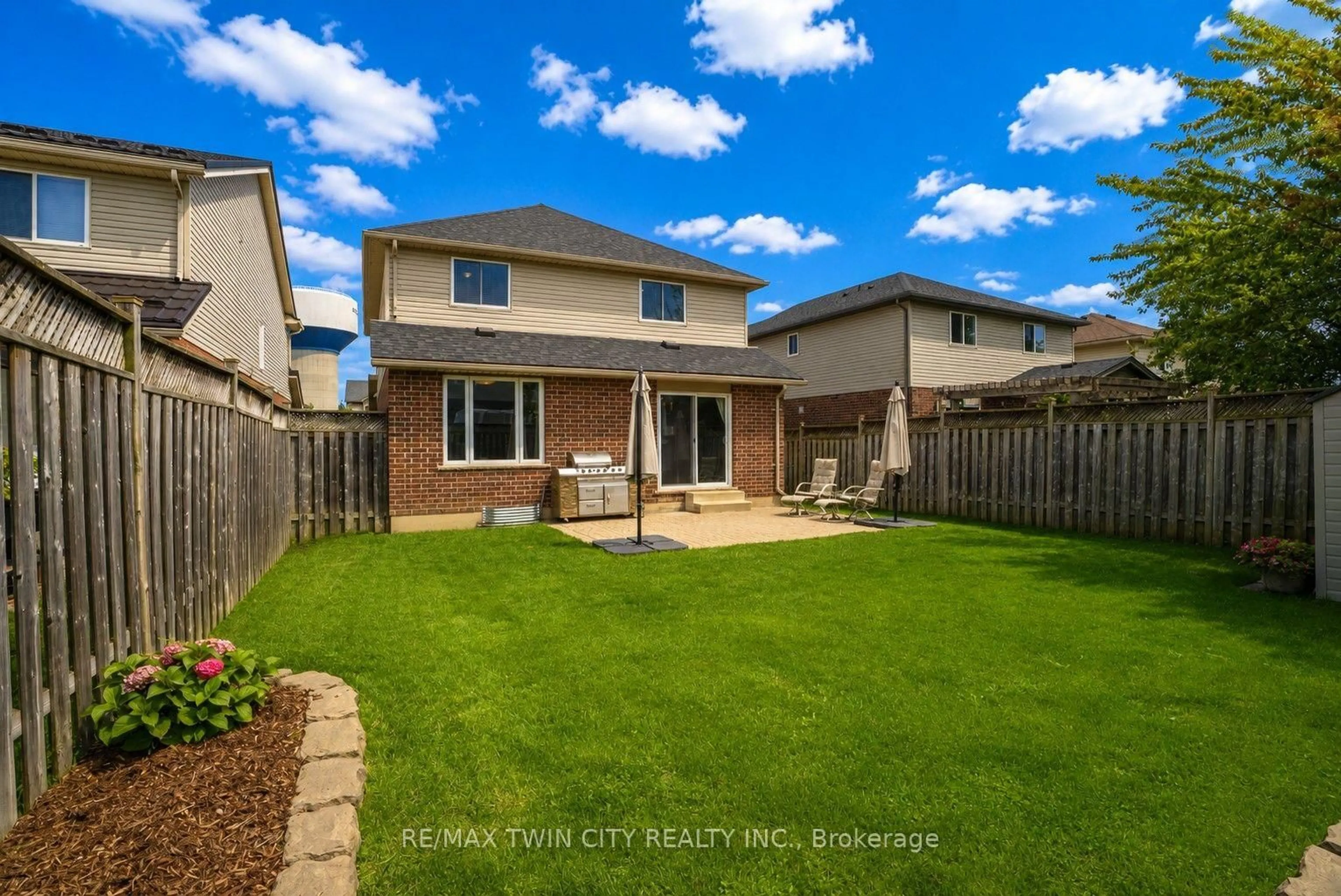 A pic from outside/outdoor area/front of a property/back of a property/a pic from drone, street for 64 Brenneman Dr, Wilmot Ontario N3A 4M9