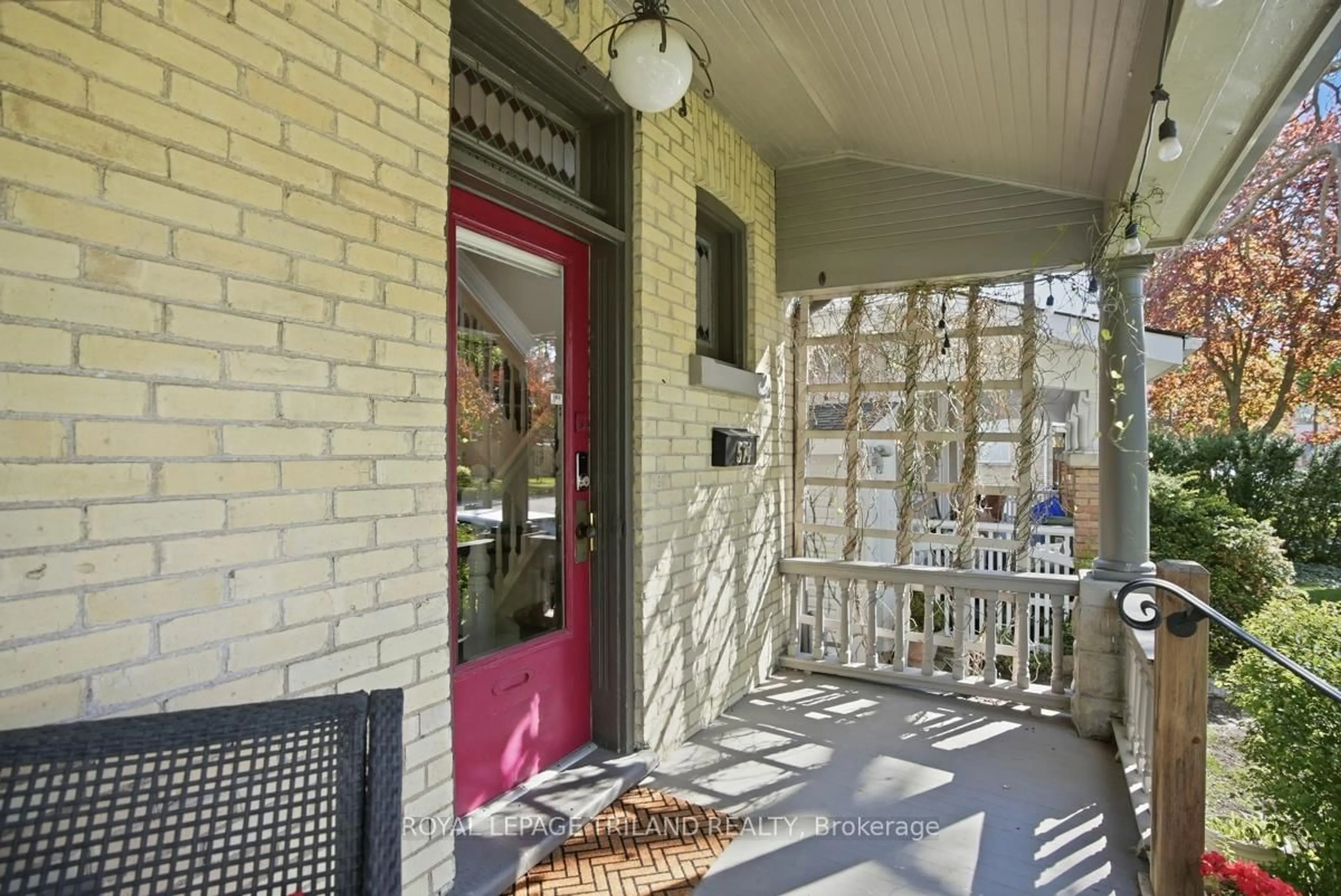 Patio, street for 574 Princess Ave, London East Ontario N6B 2B9