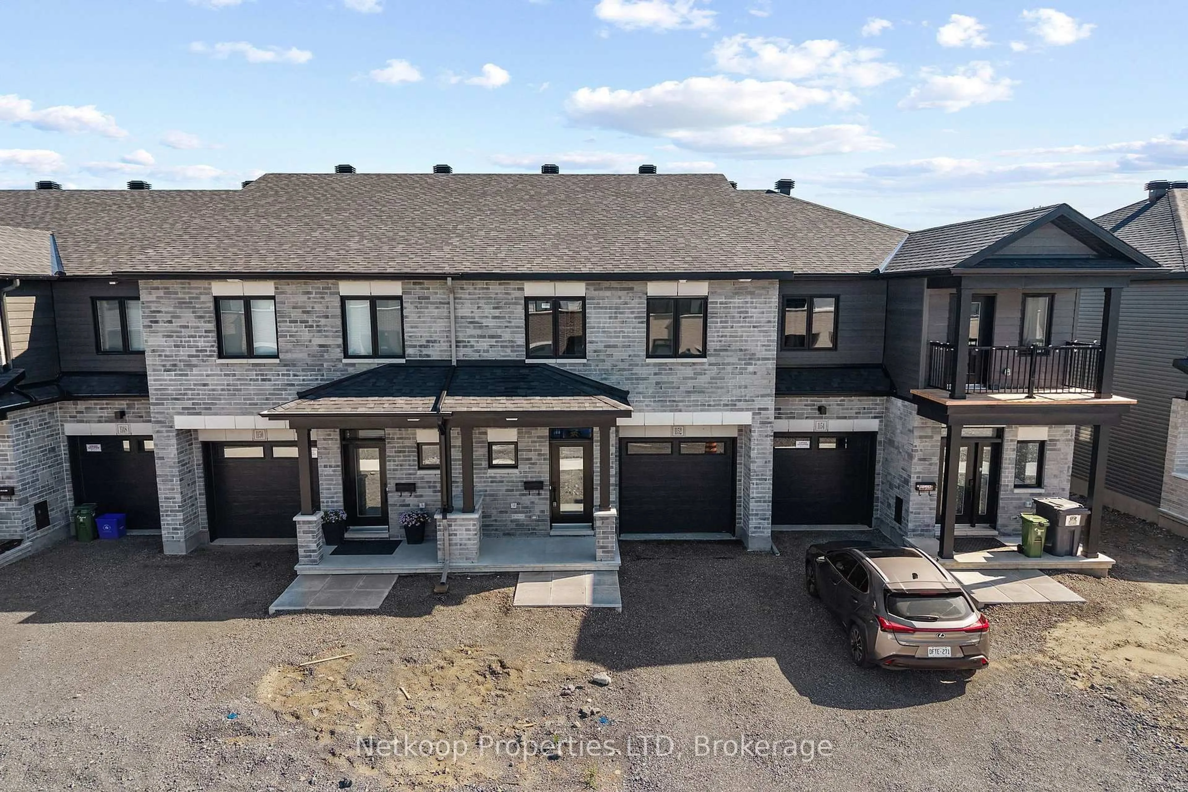 A pic from outside/outdoor area/front of a property/back of a property/a pic from drone, street for 1152 Cope Dr, Ottawa Ontario K2S 3C7