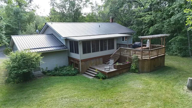 965 Crowe River Rd, Trent Hills 2