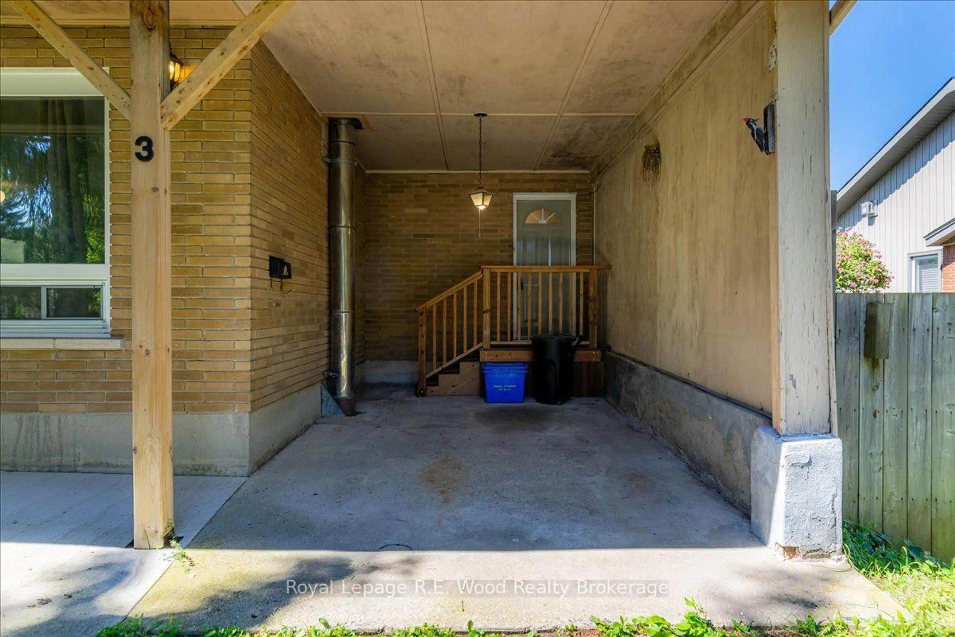 Unknown for 3 Myrtle St, Tillsonburg Ontario N4G 4G4