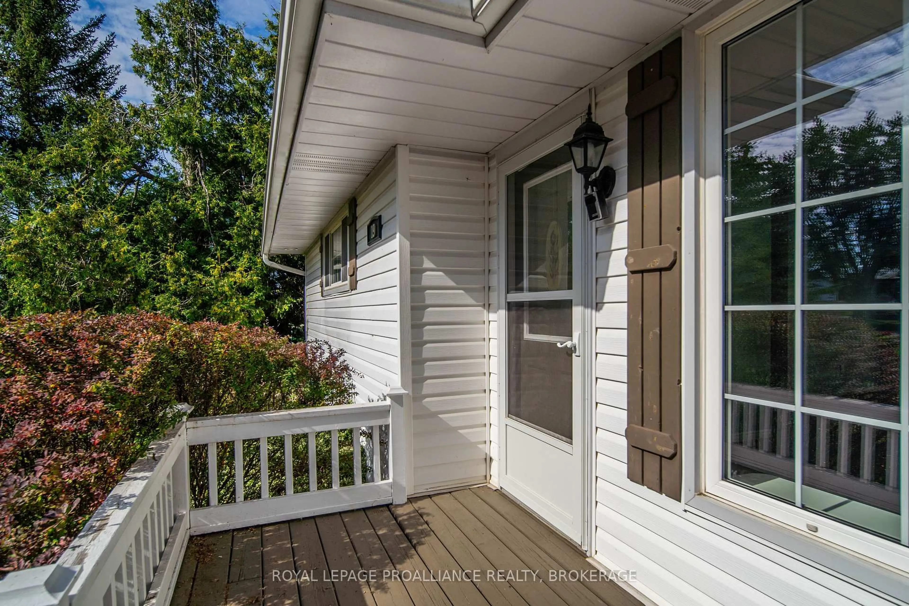 Home with vinyl exterior material, street for 19 Millhaven Rd, Bissett Creek Ontario K0H 2H0