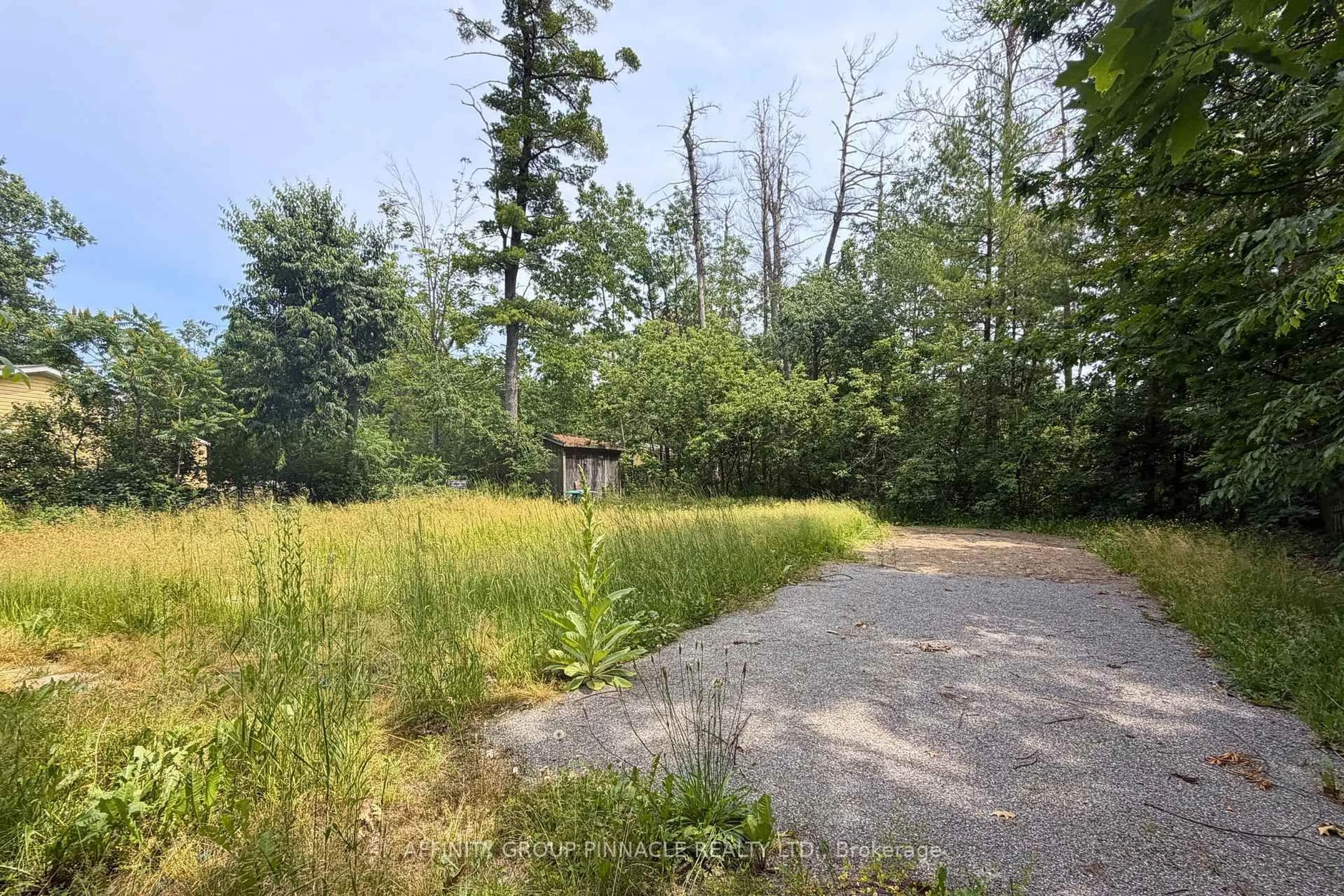 Shed for 2 Oakwood Dr, Kawartha Lakes Ontario K0M 1N0