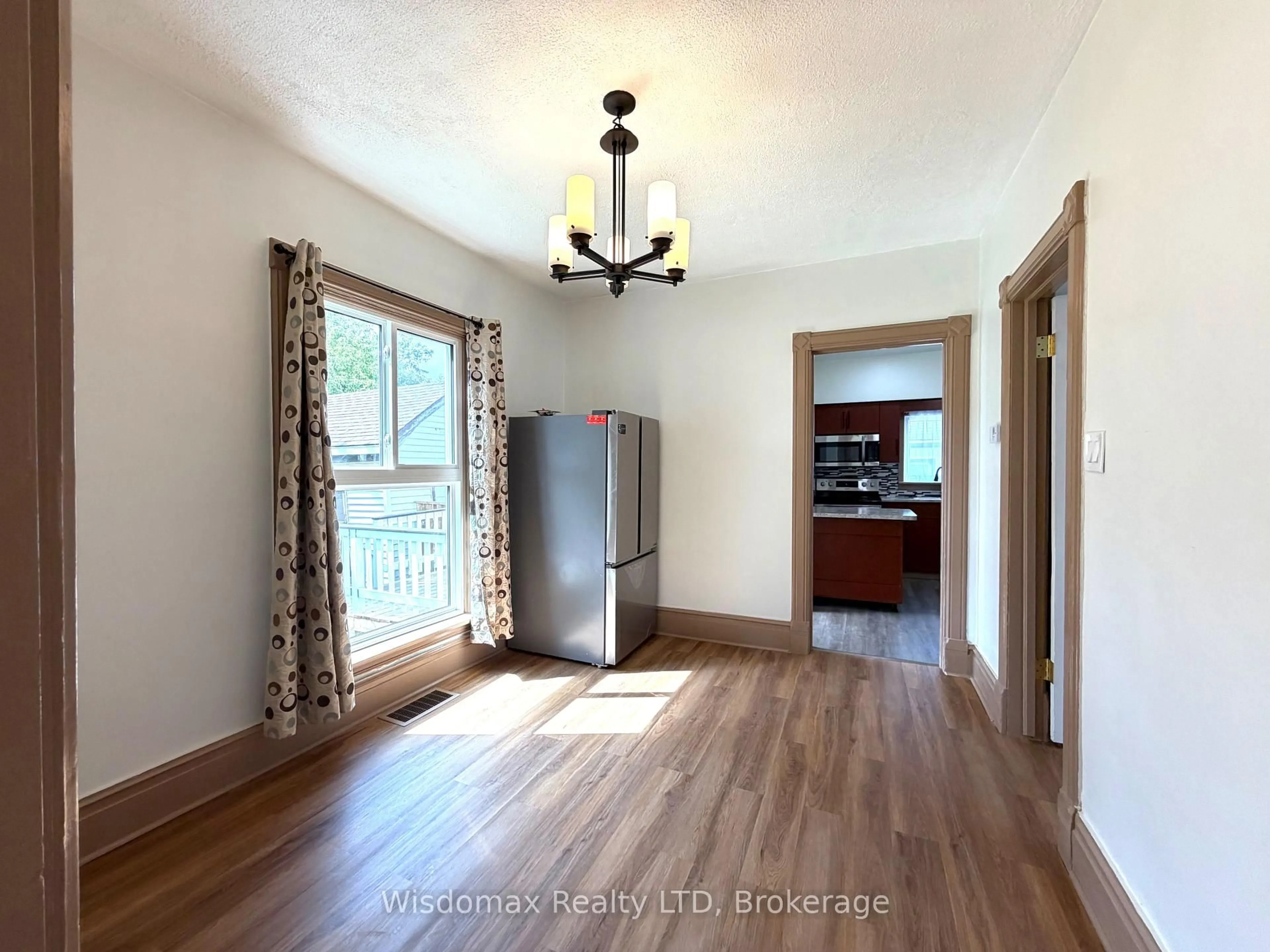 A pic of a room for 4731 SAINT LAWRENCE Ave, Niagara Falls Ontario L2E 3X8
