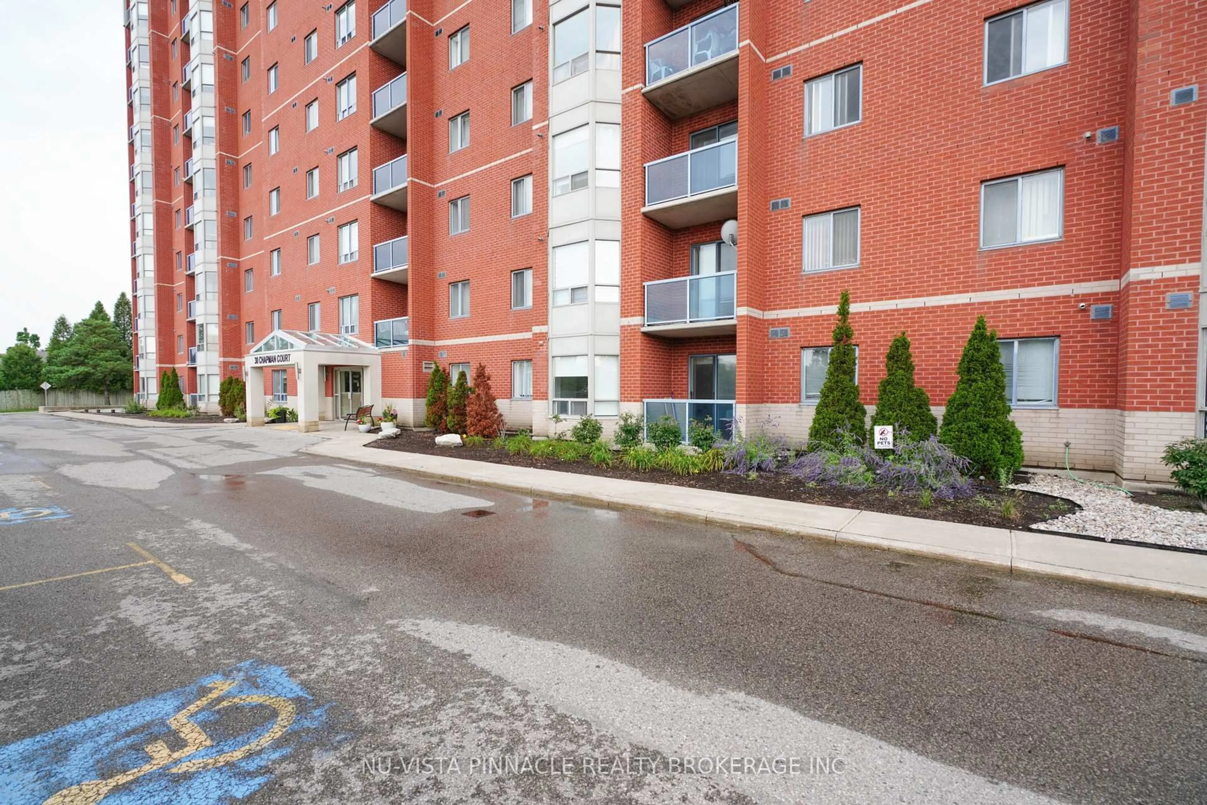 Patio, street for 30 Chapman Crt #406, London North Ontario N6G 4Y4