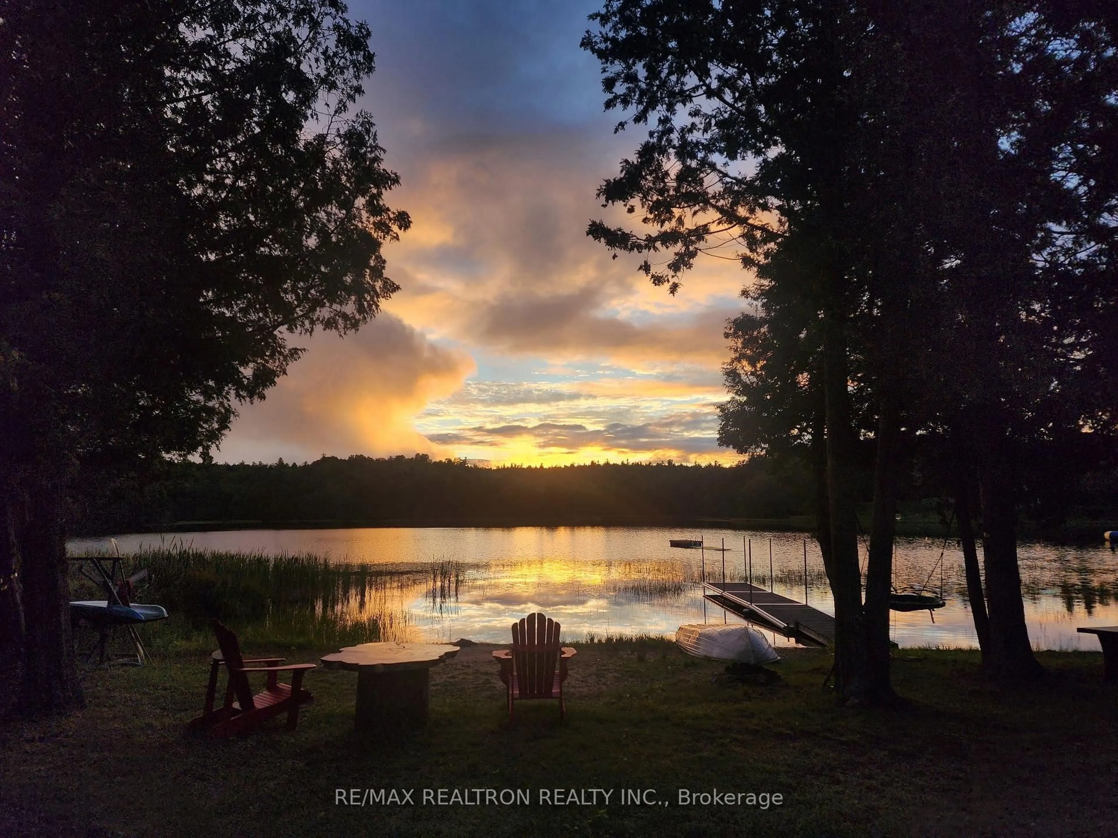 Blurry image for 91 Lake Lapinskie Lane, Wilno Ontario K0J 2N0