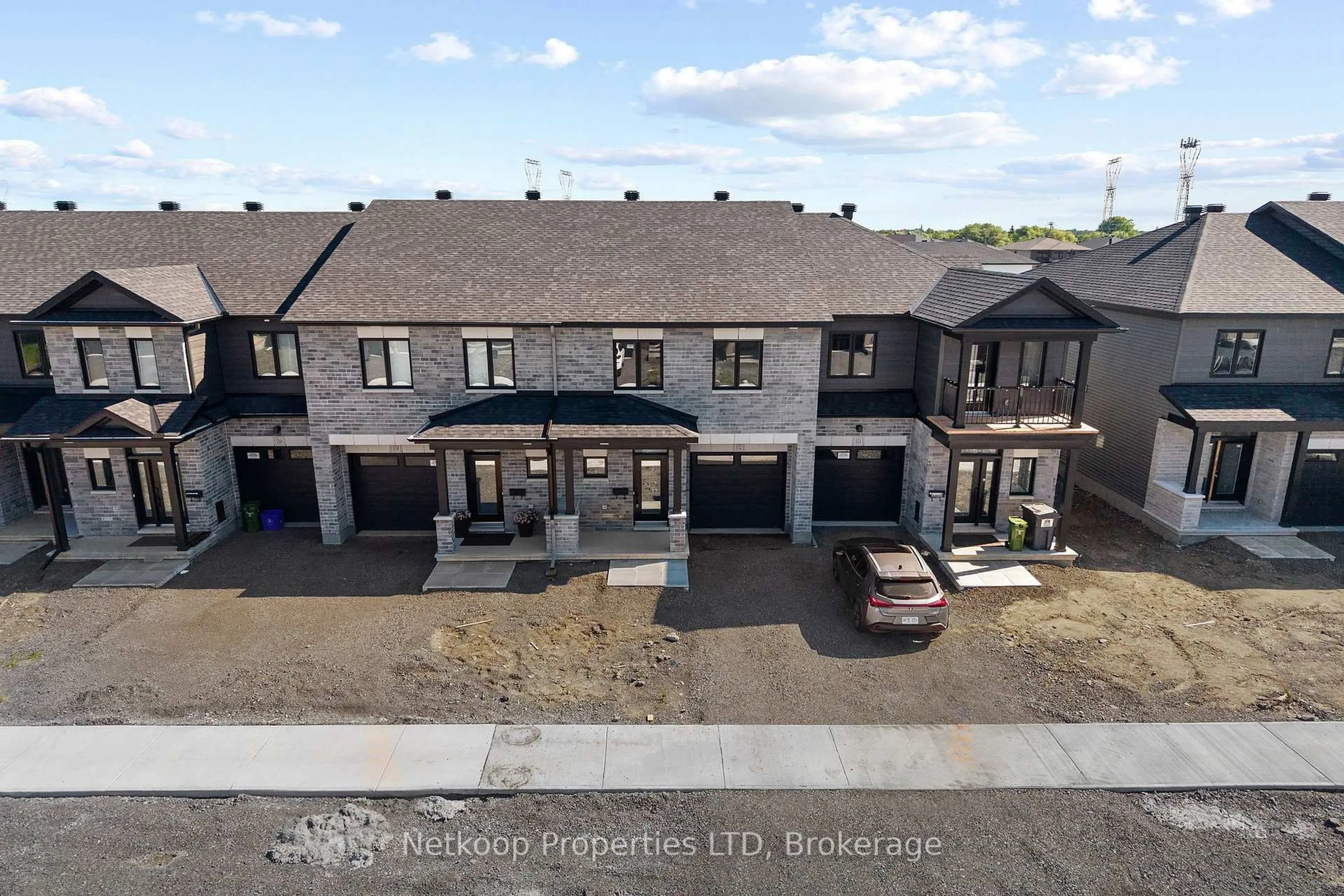 A pic from outside/outdoor area/front of a property/back of a property/a pic from drone, building for 1160 Cope Dr, Stittsville Ontario K2S 3C3