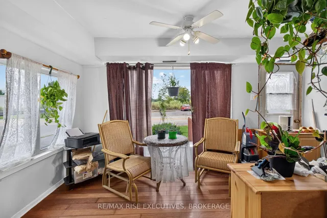463 Station Rd, Front of Leeds & Seeleys Bay 4
