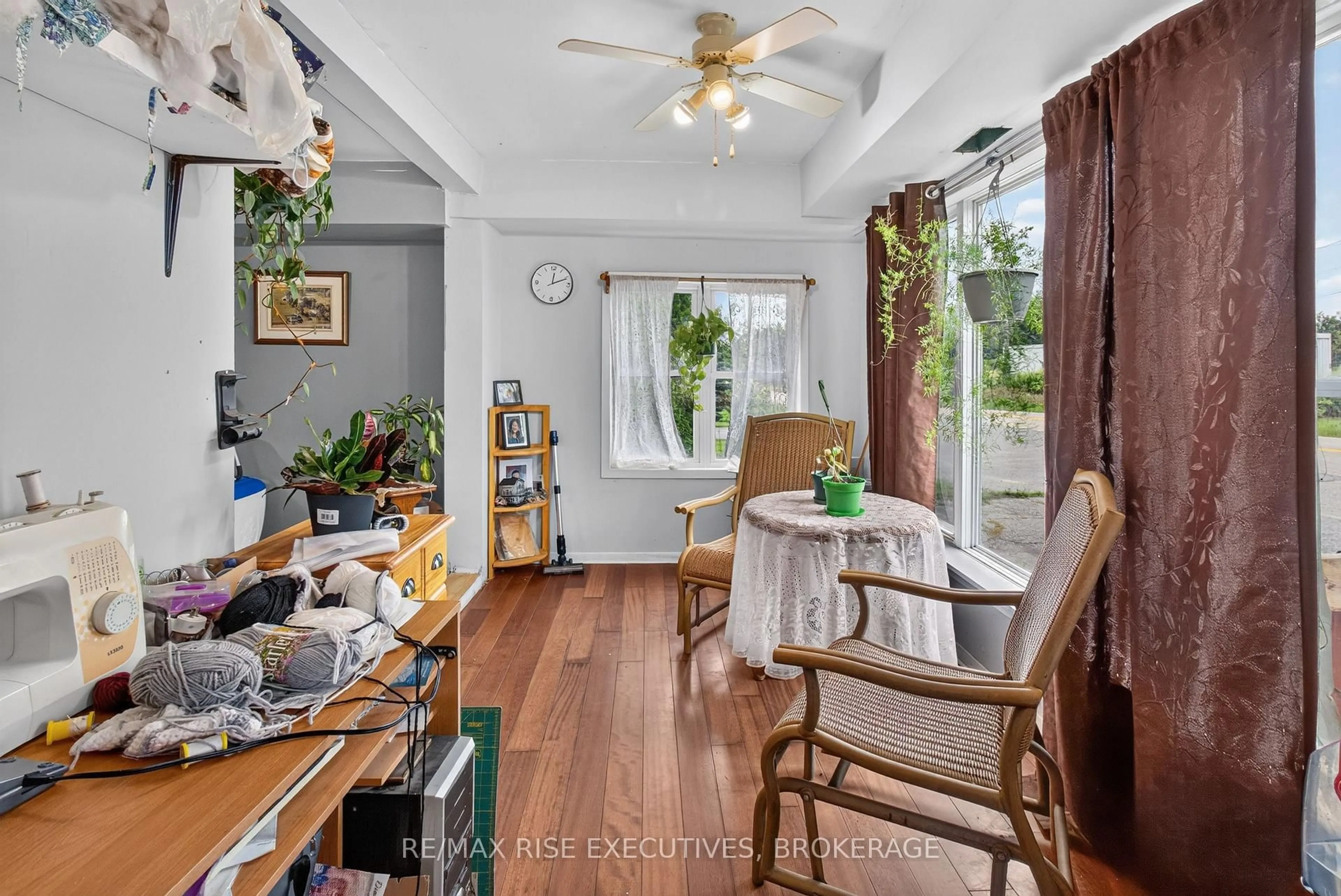 Dining room, ceramic/tile floor for 463 Station Rd, Front of Leeds & Seeleys Bay Ontario K7G 2V3