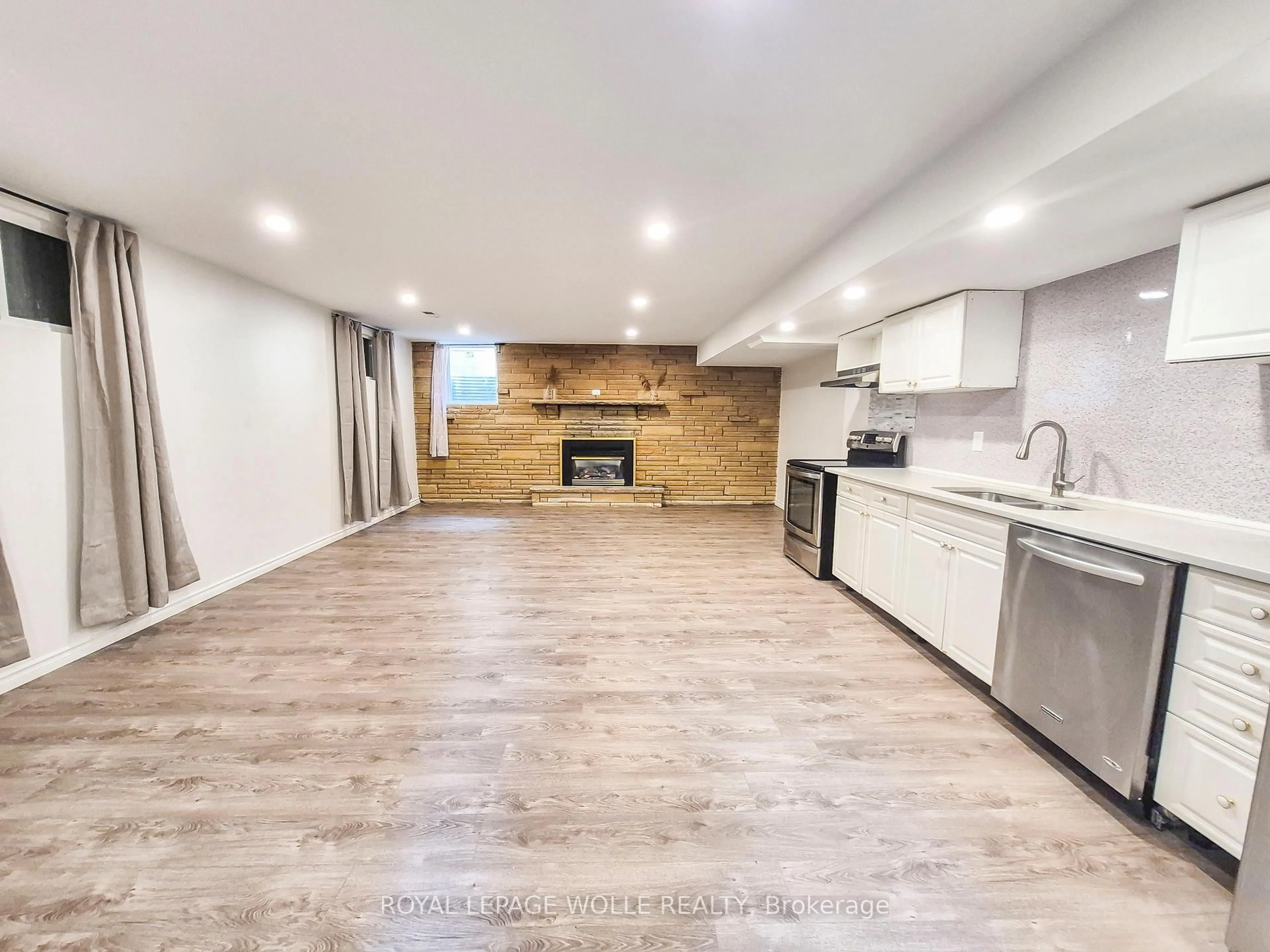 Open concept kitchen, wood/laminate floor for 11 Duncairn Ave, Kitchener Ontario N2M 4S5