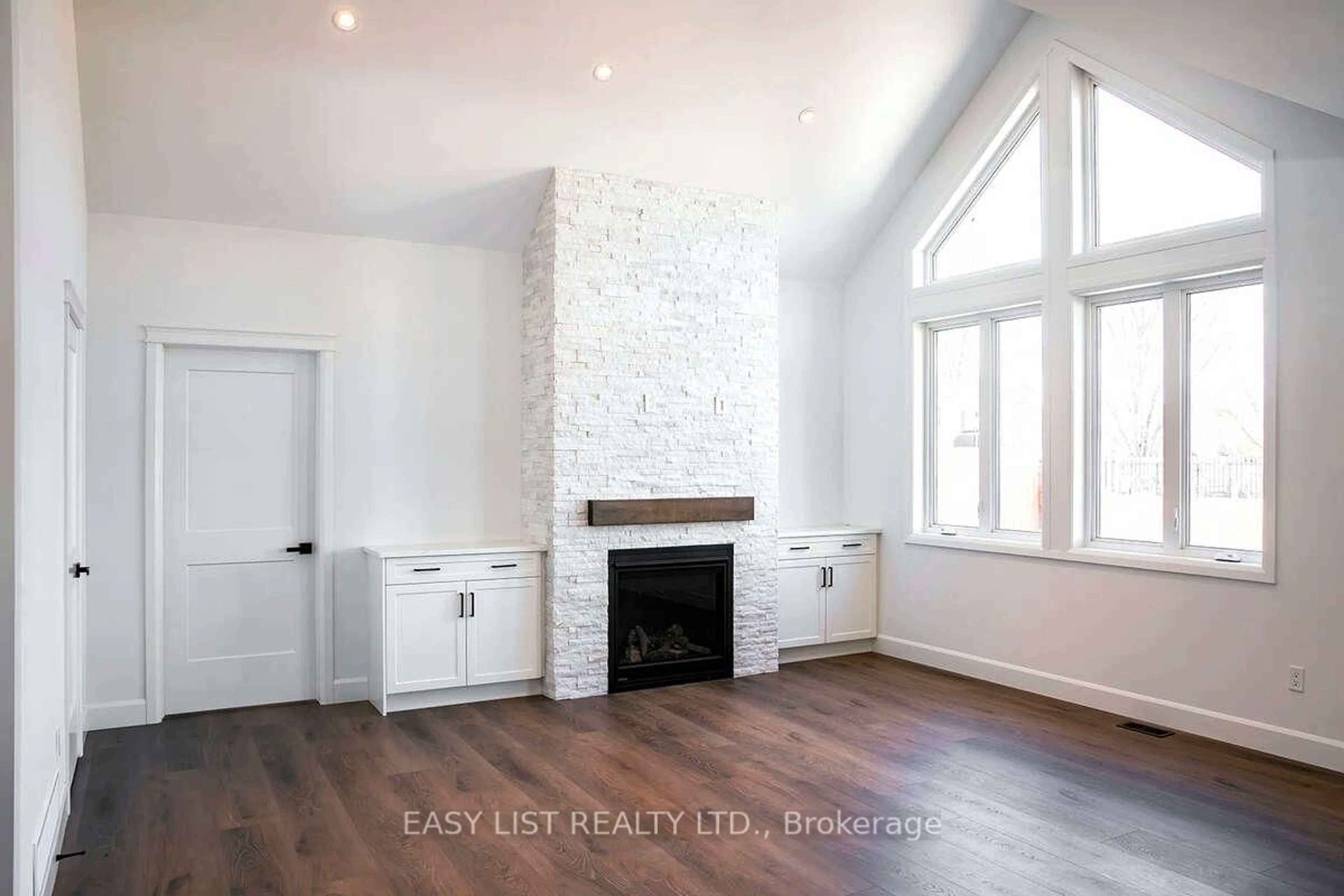 A pic of a room for 181 Jean Dr, Gananoque Ontario K7G 3C4