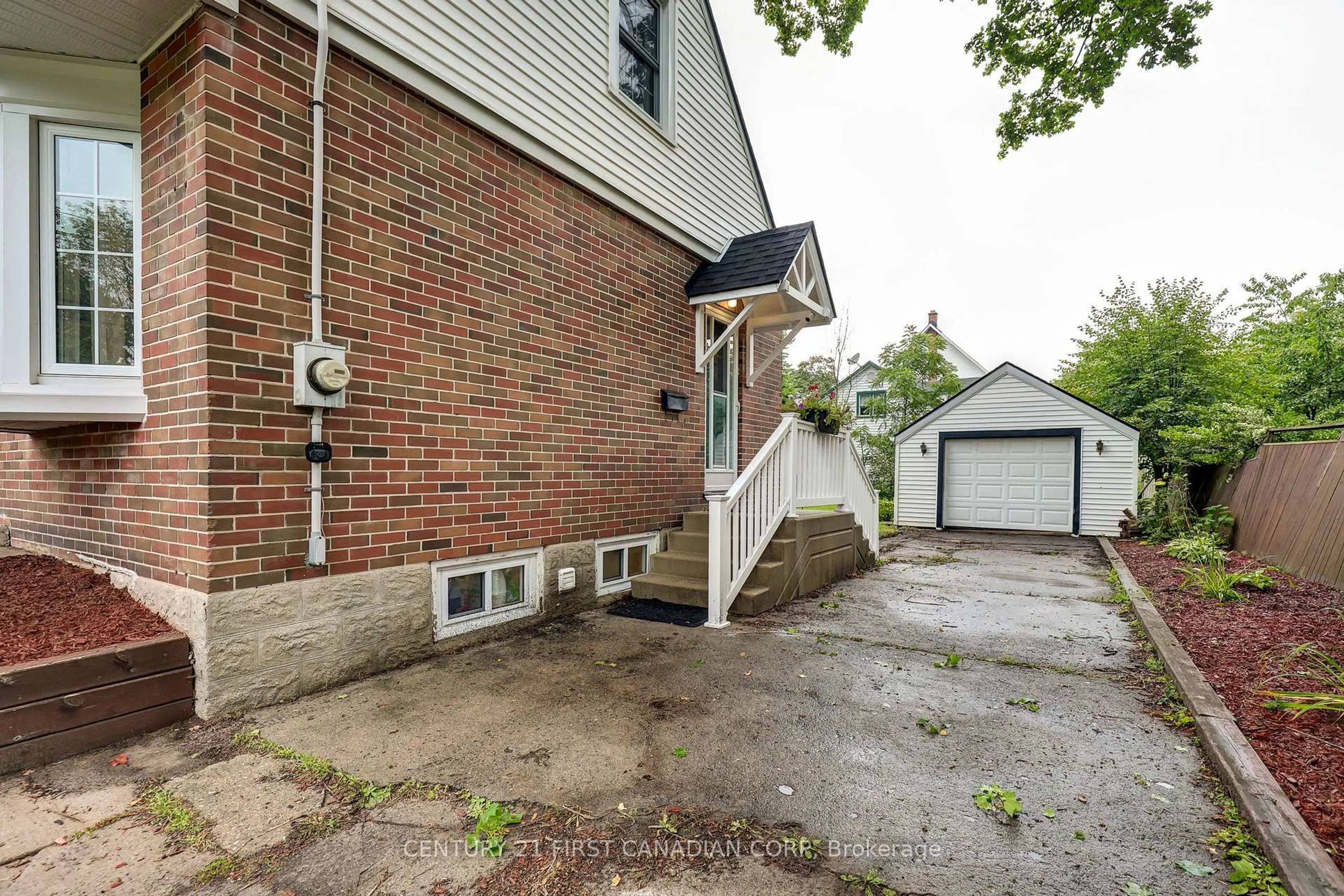 Unknown for 59 South St, Aylmer Ontario N5H 1R3