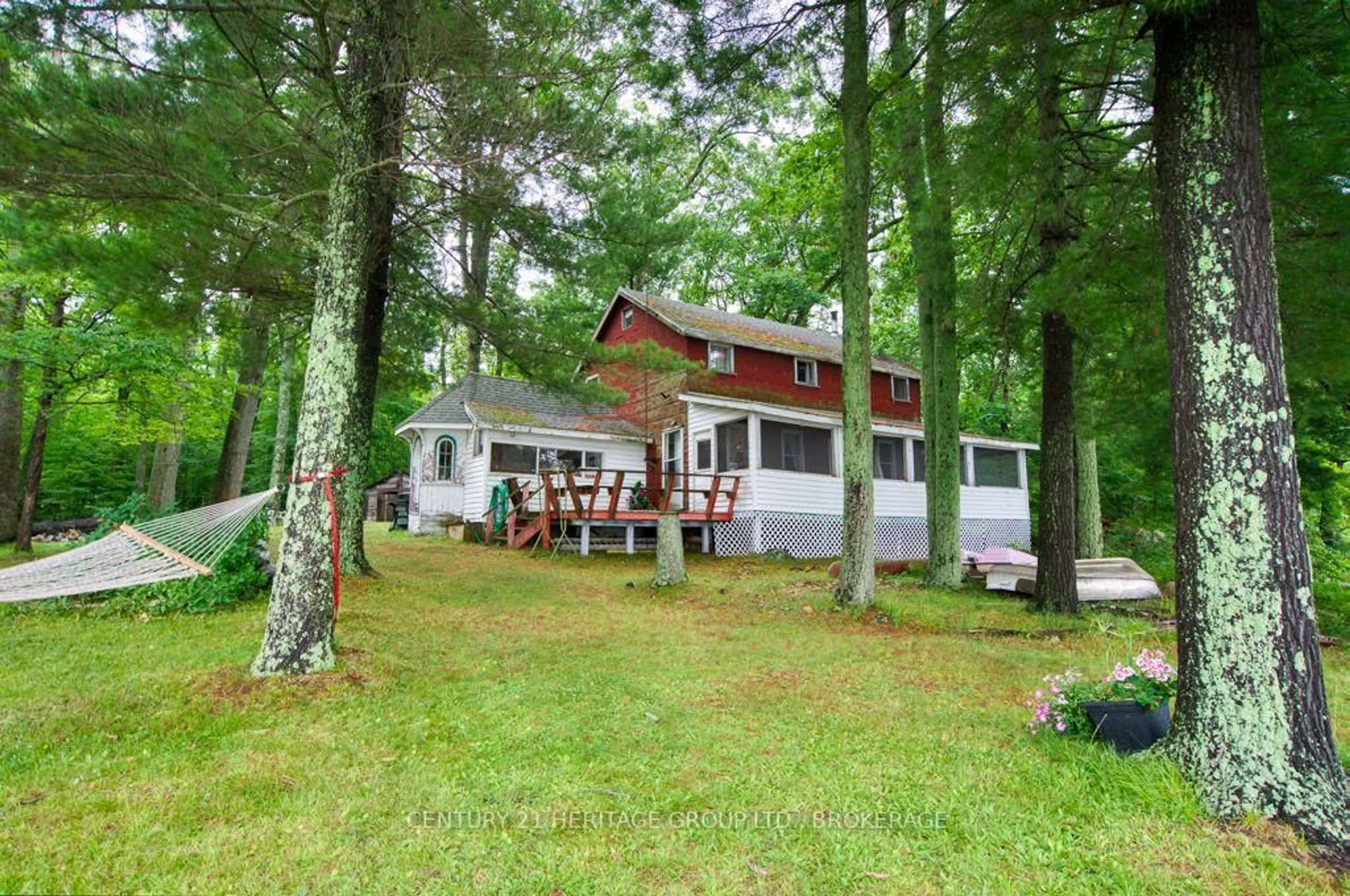 A pic from outside/outdoor area/front of a property/back of a property/a pic from drone, unknown for 148B Oak Shores Lane, Tichborne Ontario K0H 2V0