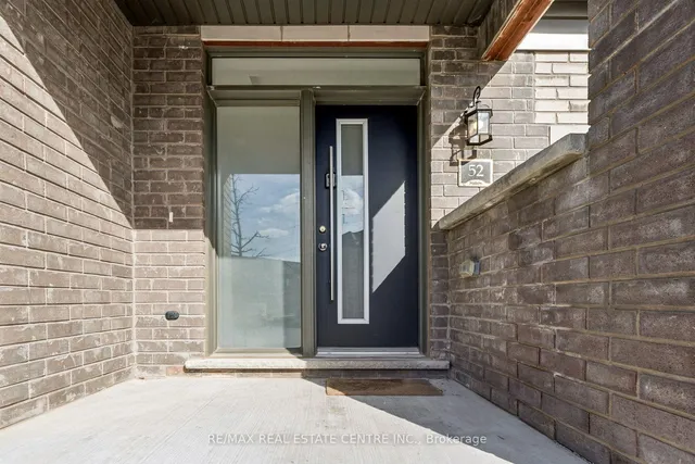 166 Deerpath Dr #52, Guelph 3