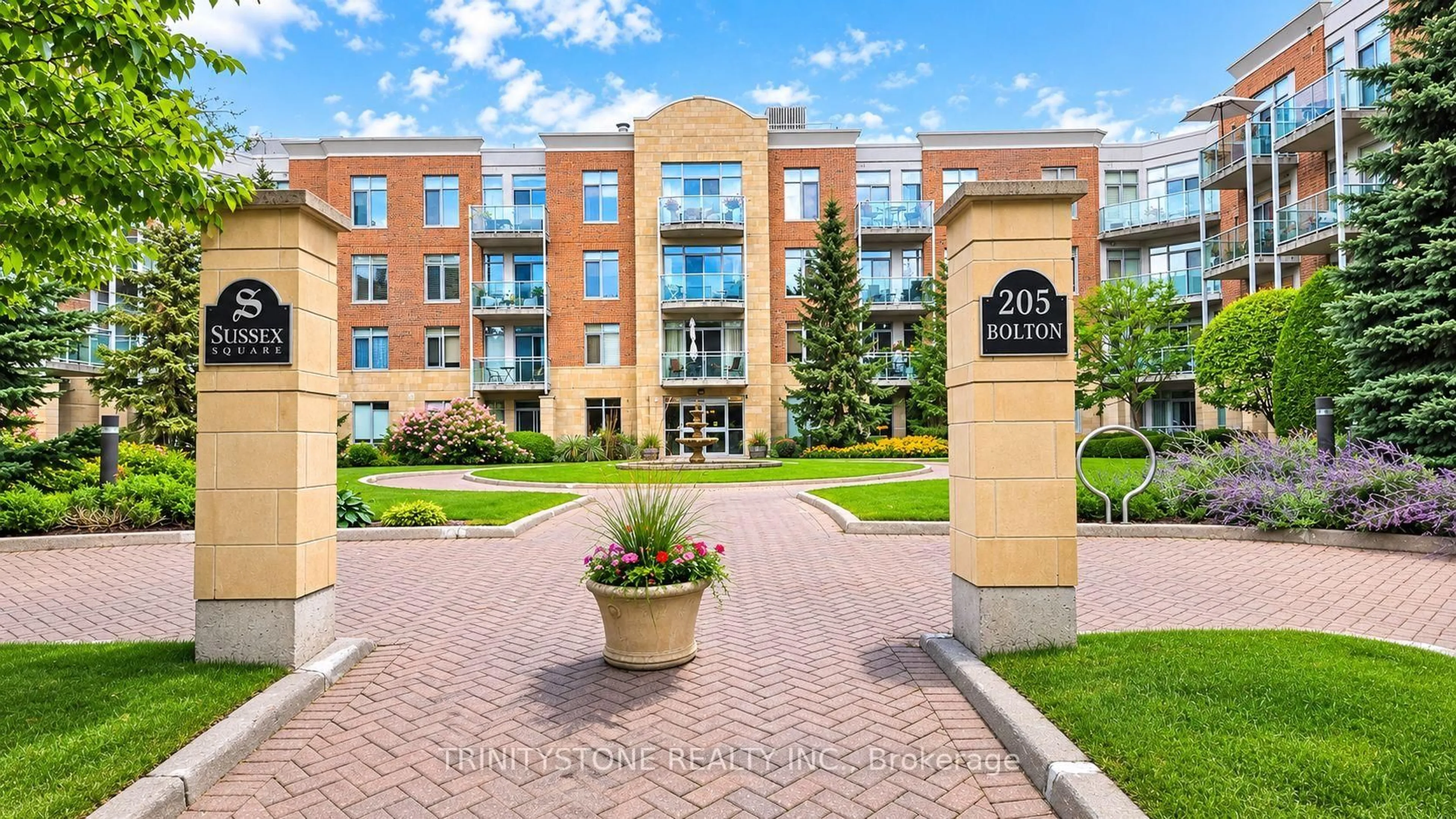 Unknown for 205 Bolton St #121, Ottawa Ontario K1N 1K7