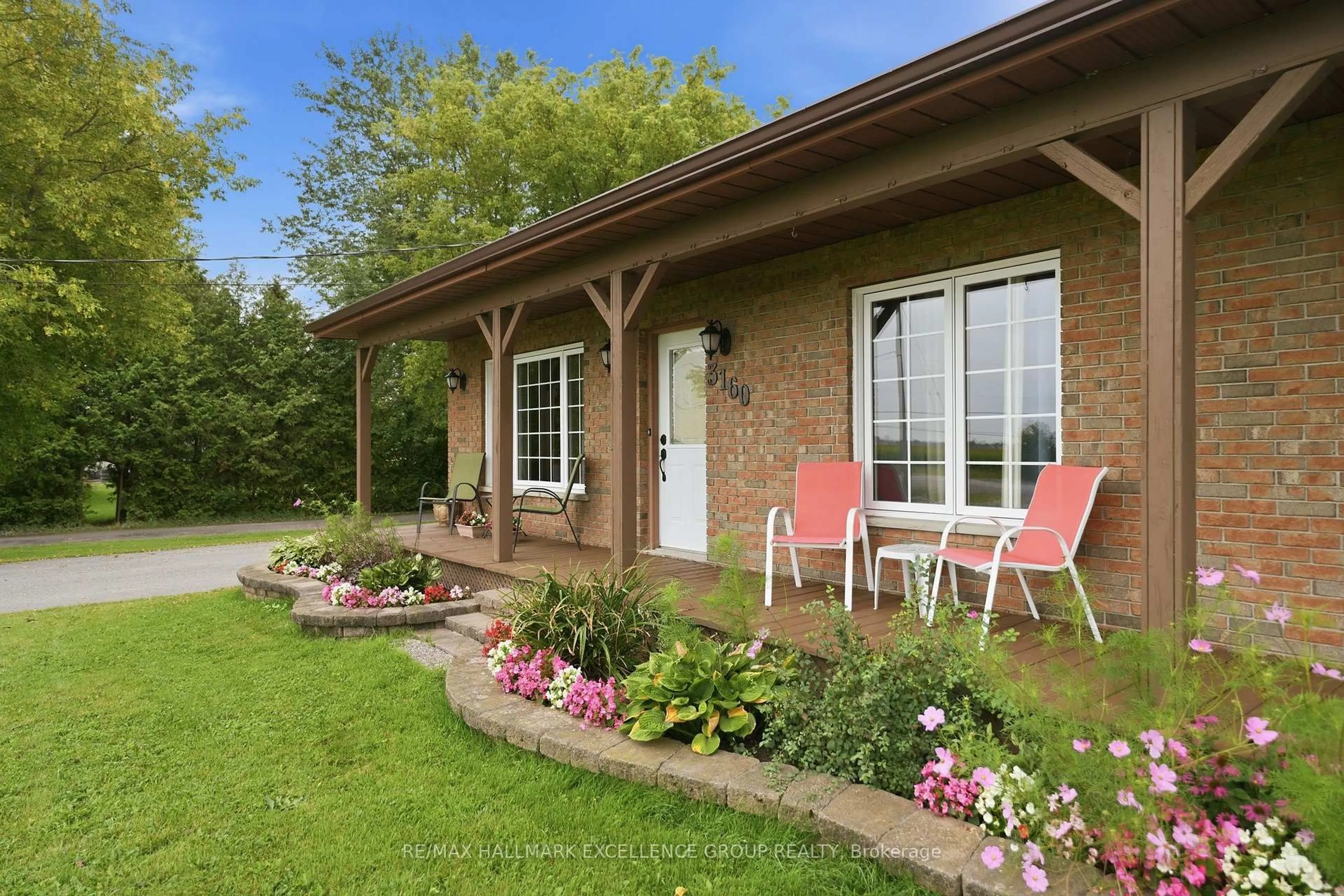 Patio, water/lake/river/ocean view for 3160 Dunning Rd, Sarsfield Ontario K0A 3E0