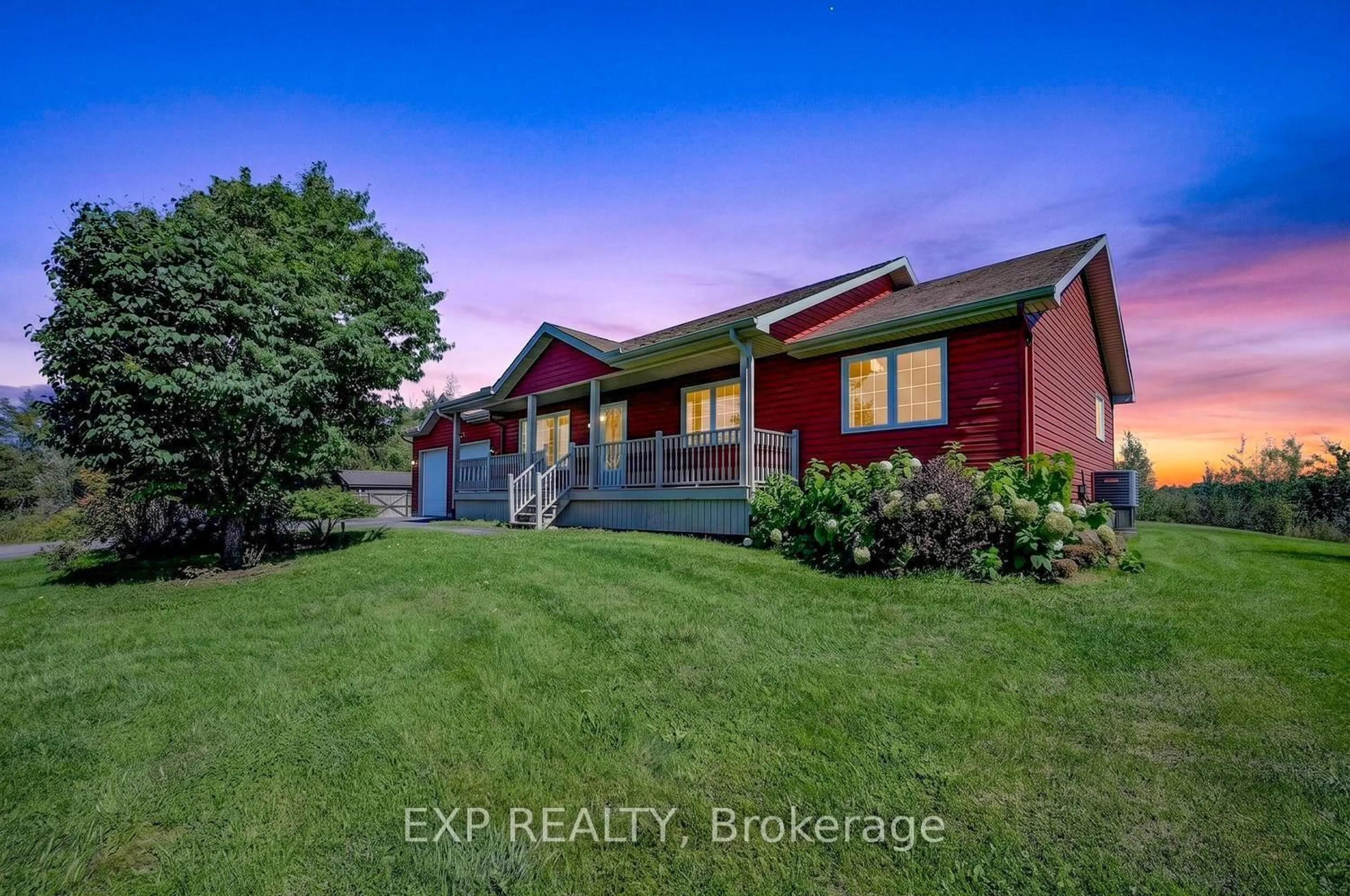 A pic from outside/outdoor area/front of a property/back of a property/a pic from drone, street for 23 Tamarack Circ, North Grenville Ontario K0G 1J0