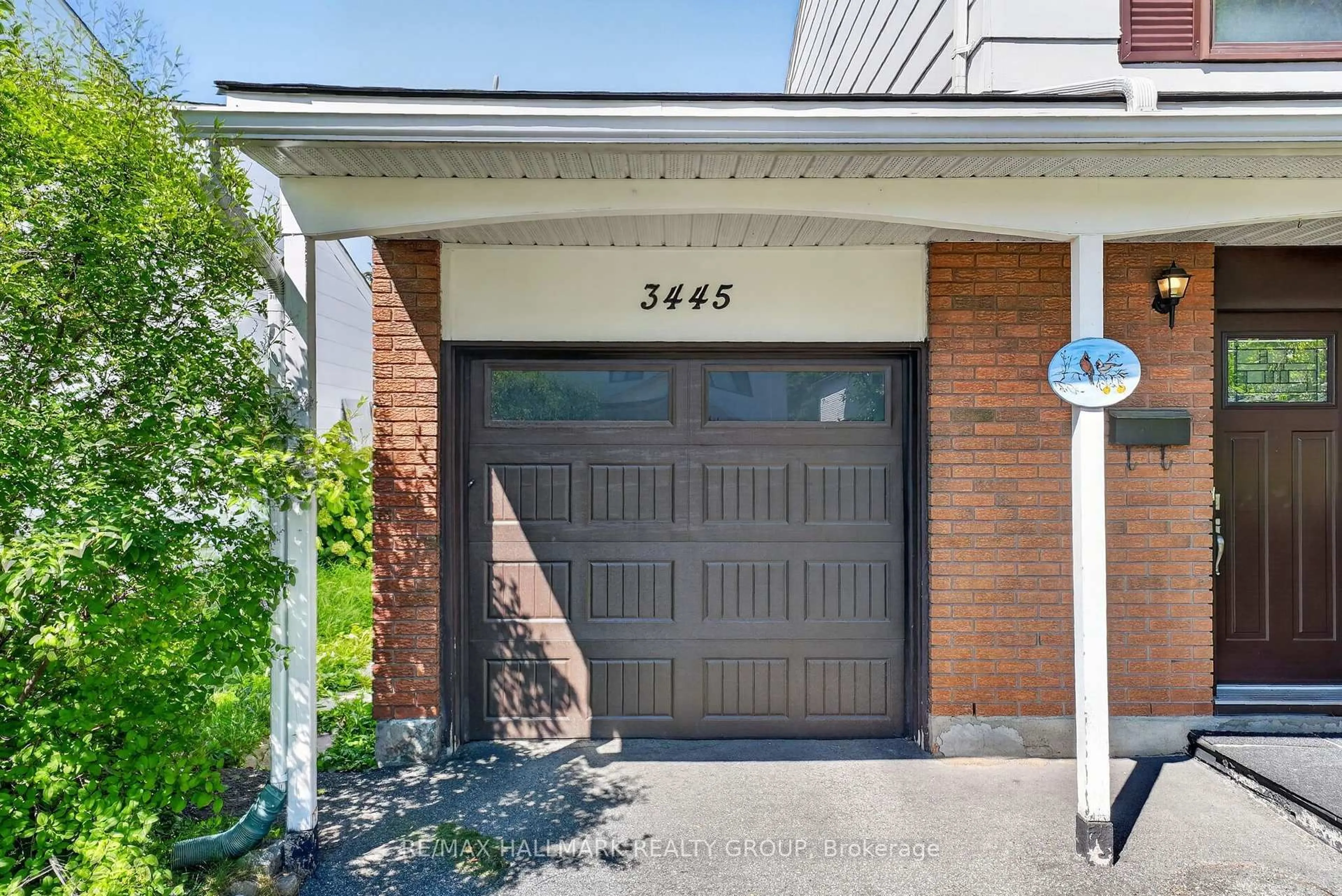 Unknown for 3445 Southgate Rd, Ottawa Ontario K1V 7Y5