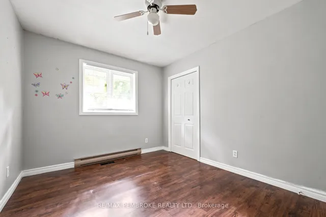 1486 Wilson Rd, Pembroke 3