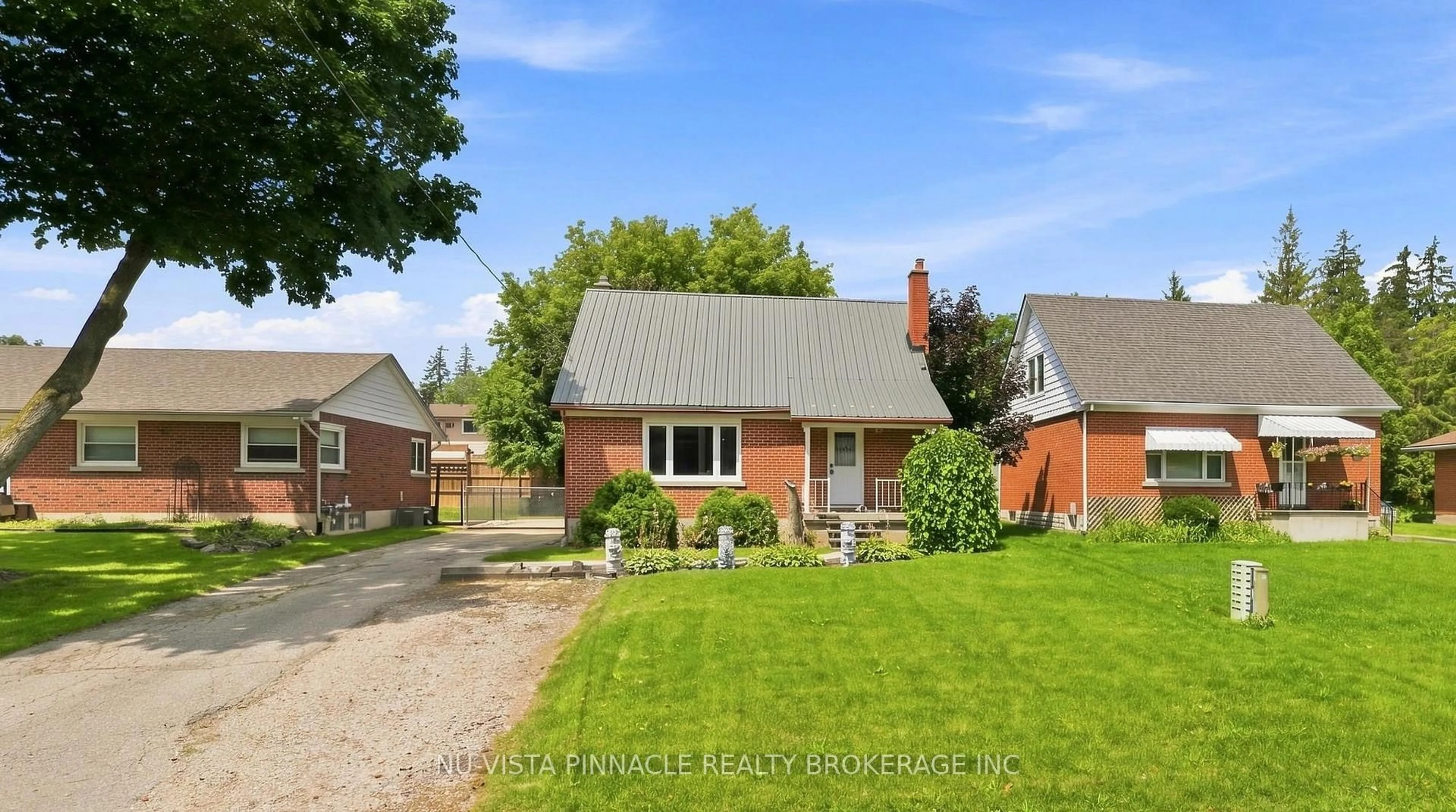Home with brick exterior material, street for 442 Grandview Ave, Wilmot Ontario N3A 1L6
