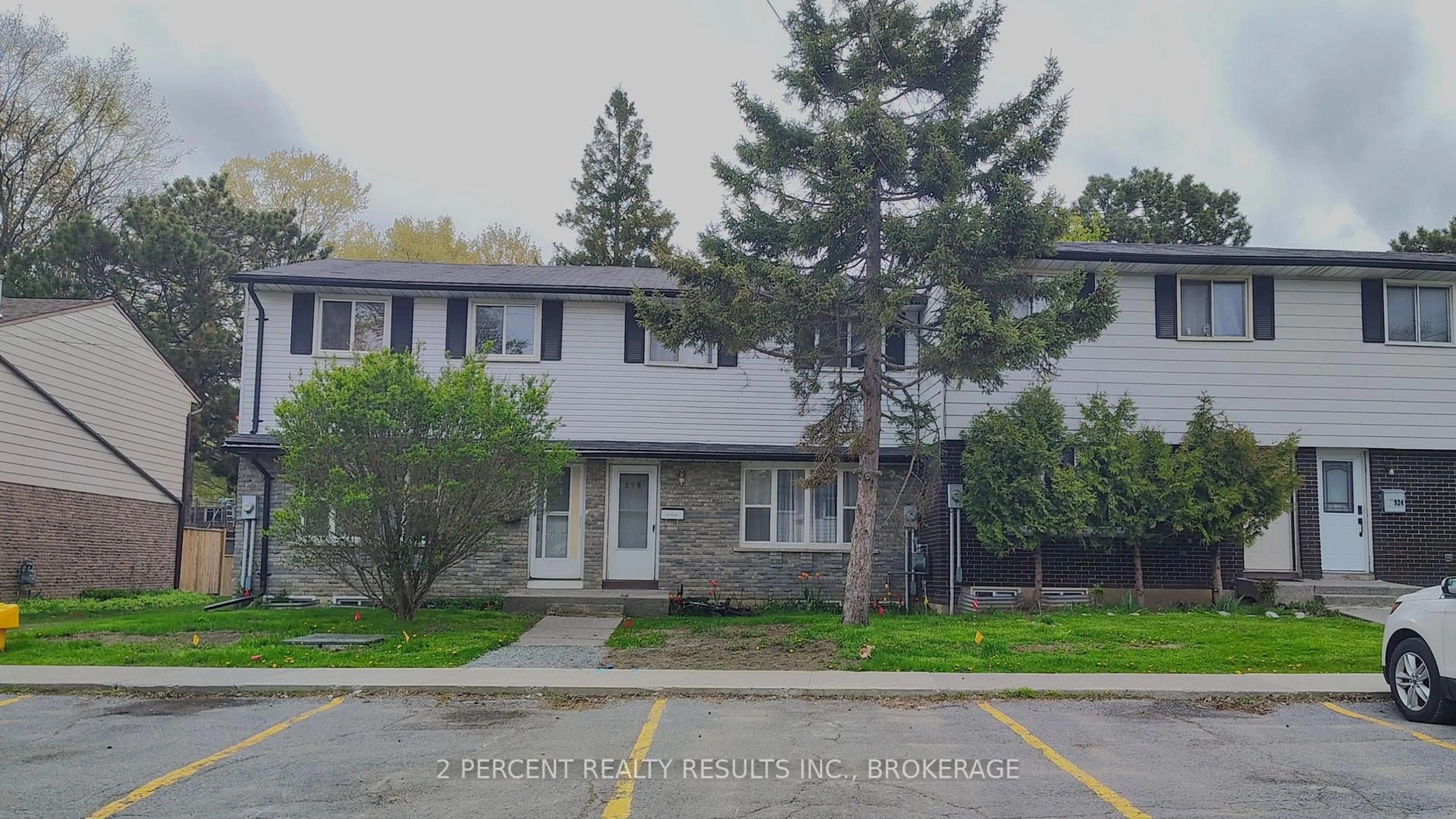 Unknown for 928 Oakview Ave, Kingston Ontario K7M 6V6
