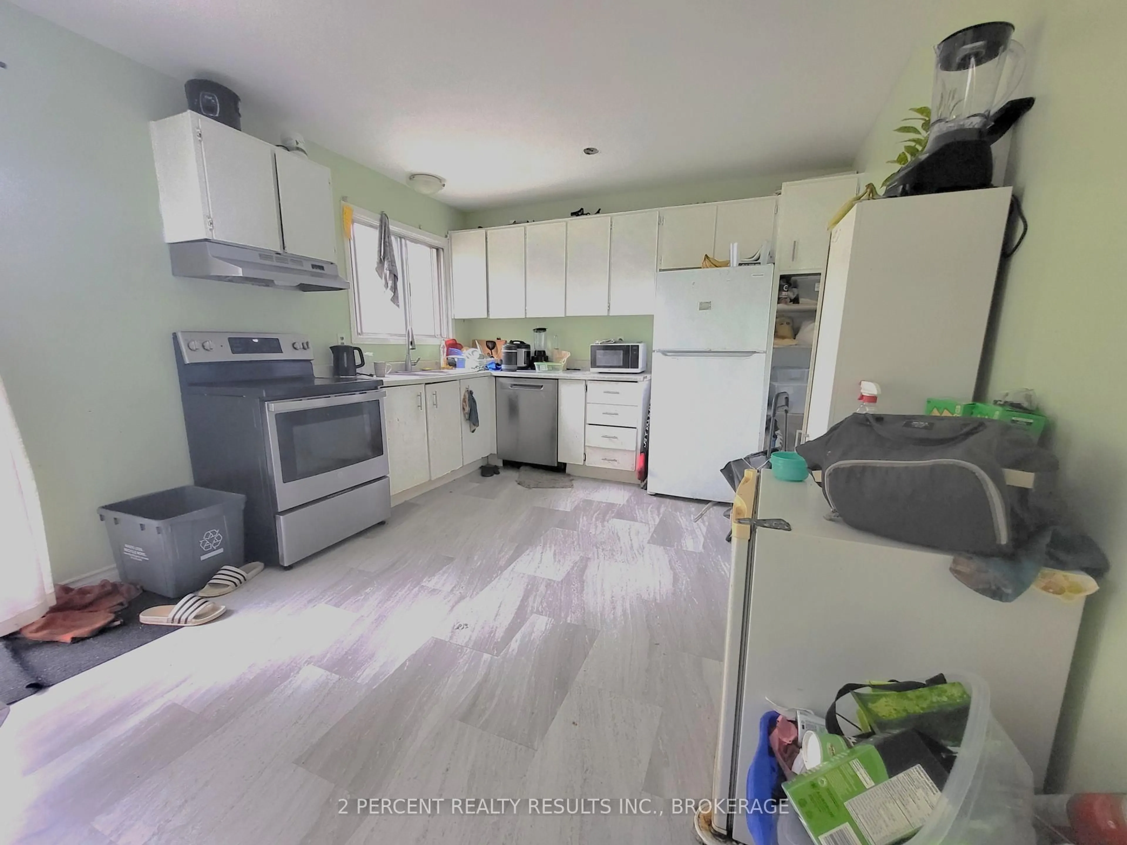 Unknown for 928 Oakview Ave, Kingston Ontario K7M 6V6