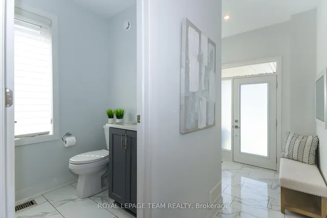725 Capricorn Circ, Ottawa 5