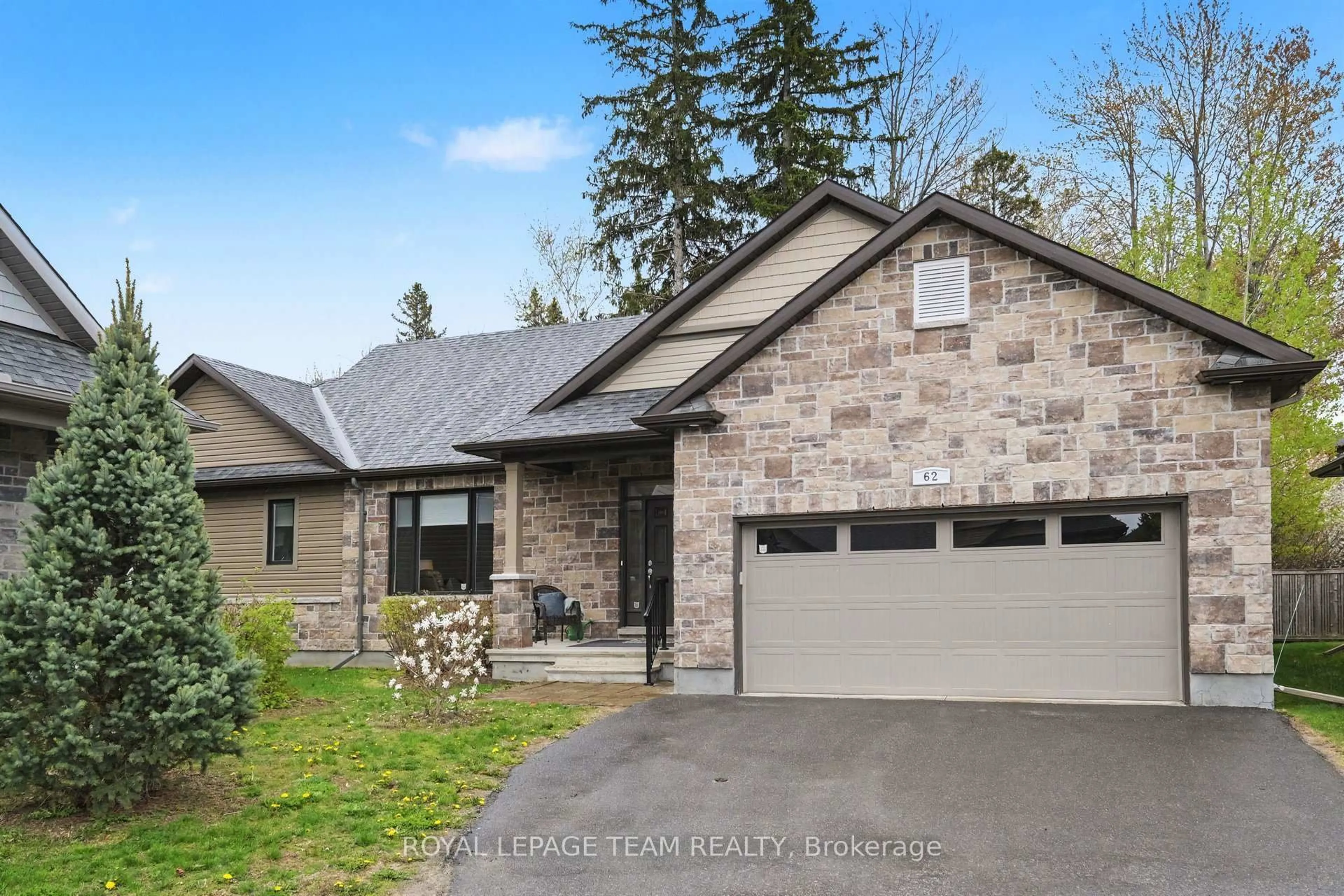 Home with brick exterior material, street for 62 Magnolia Way, North Grenville Ontario K0G 1J0